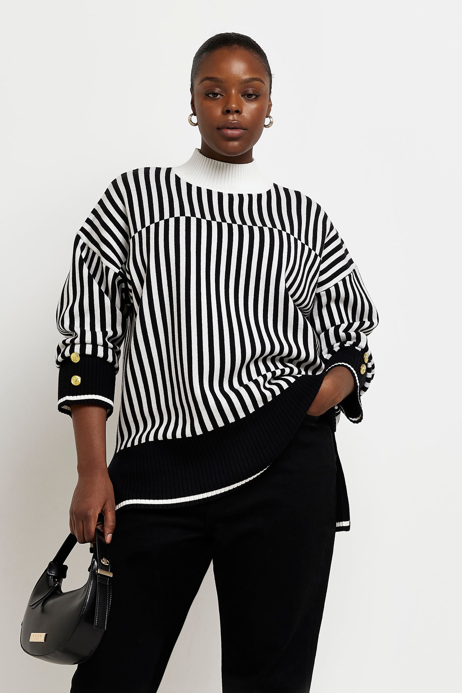 Black 2025 boxy jumper