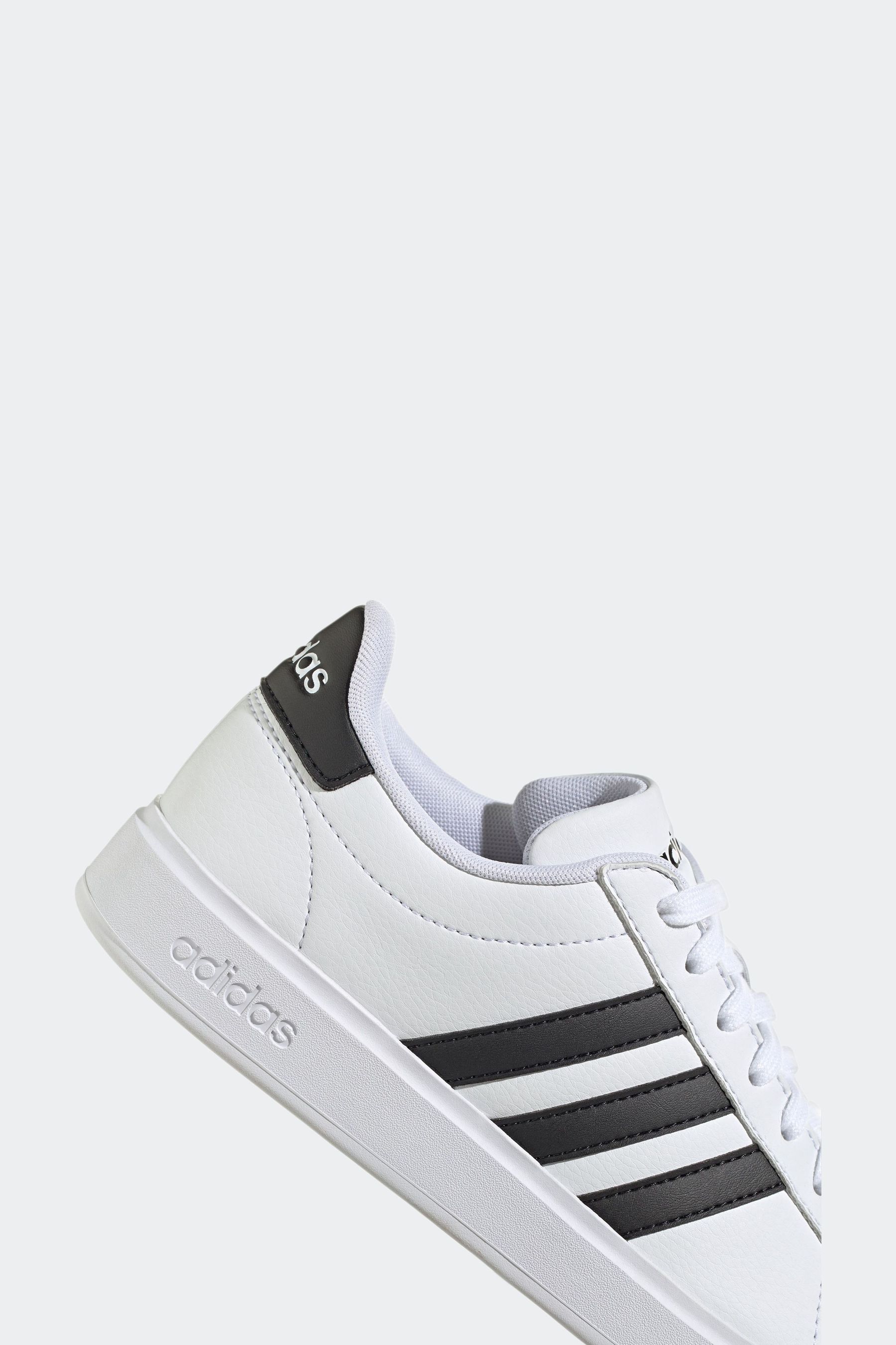 Adidas grand online court all white
