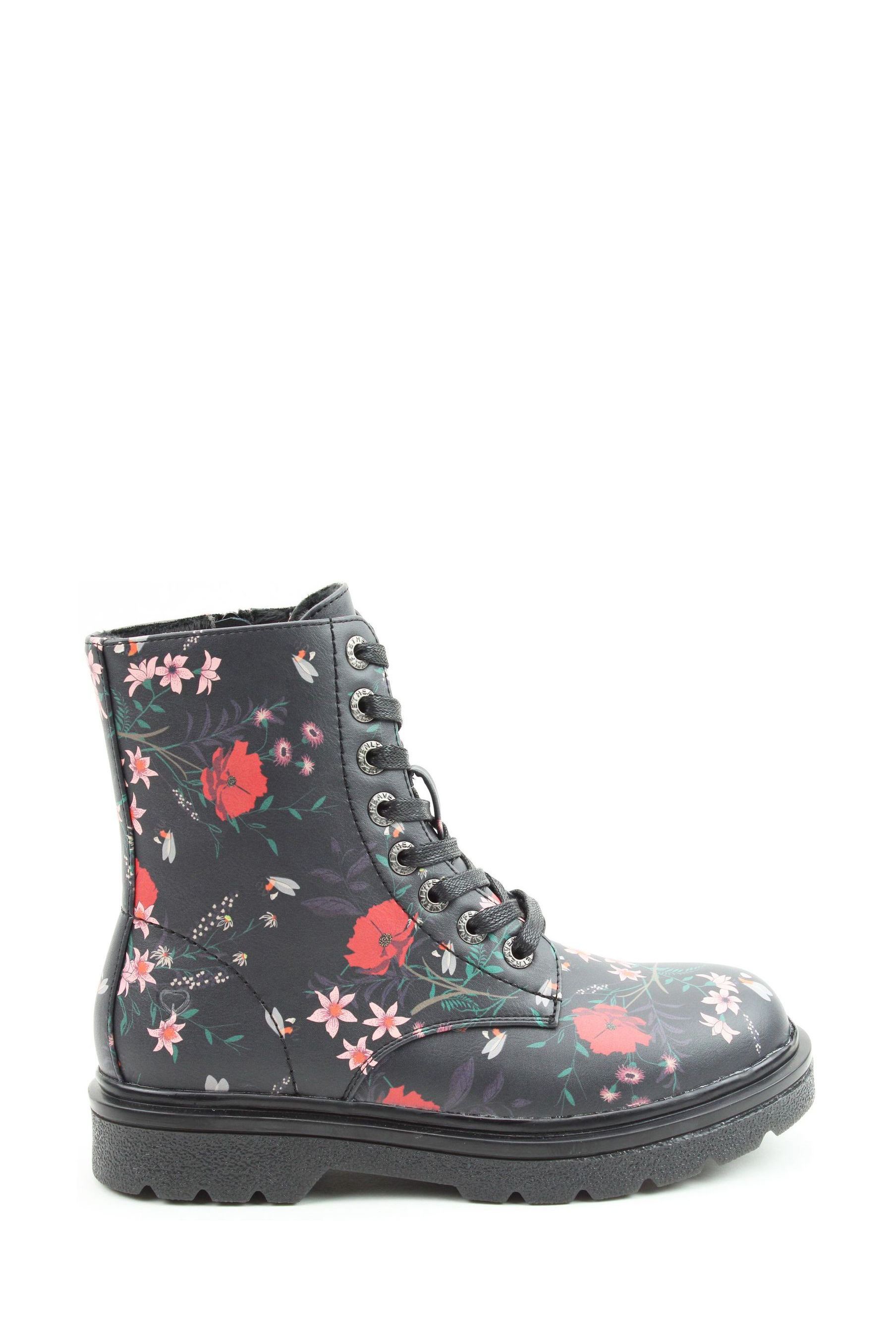 Heavenly feet deals ladies boots