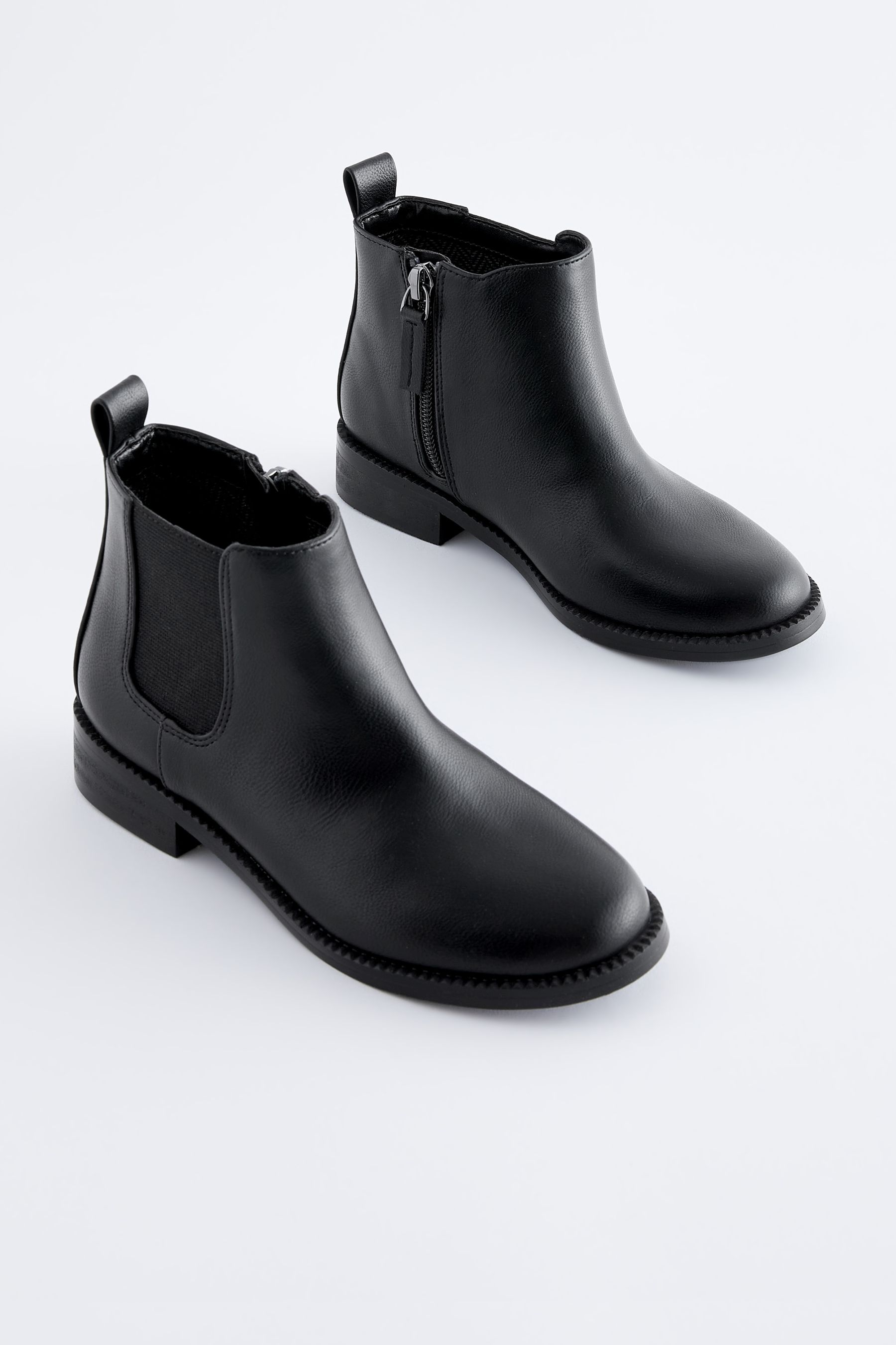 Black Standard Fit F Low Chelsea Boots