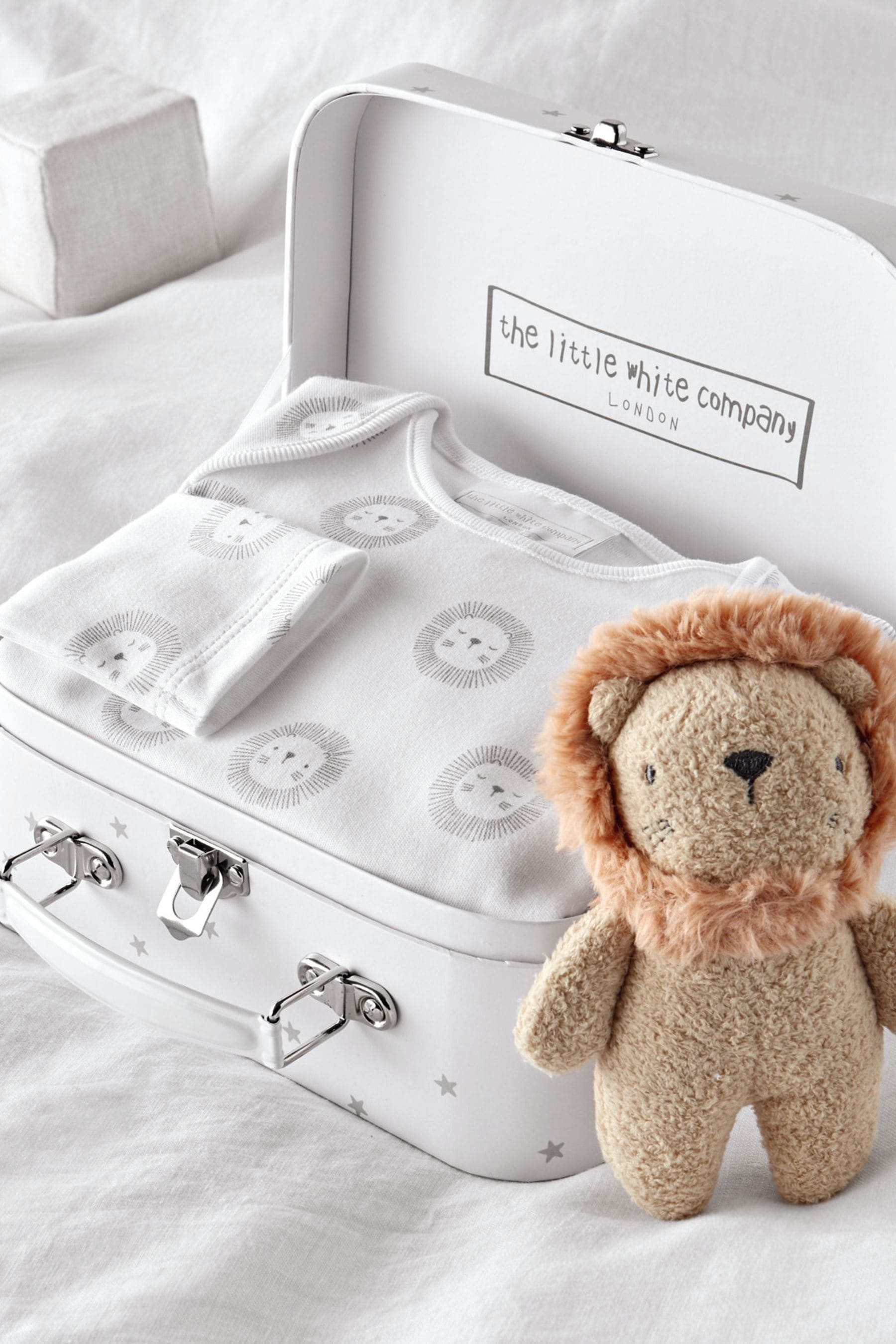 White company baby gift 2024 set