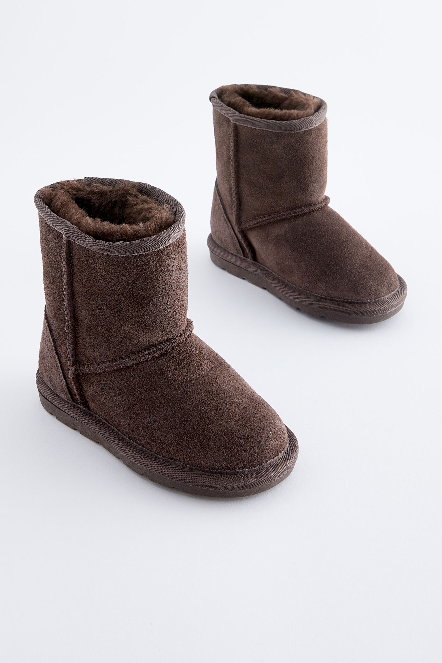 Pull on fur lined boots store