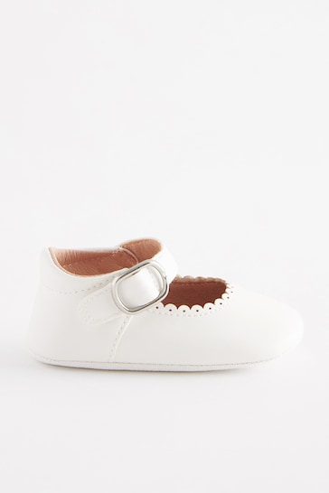 White Mary Jane Baby Shoes (0-24mths)