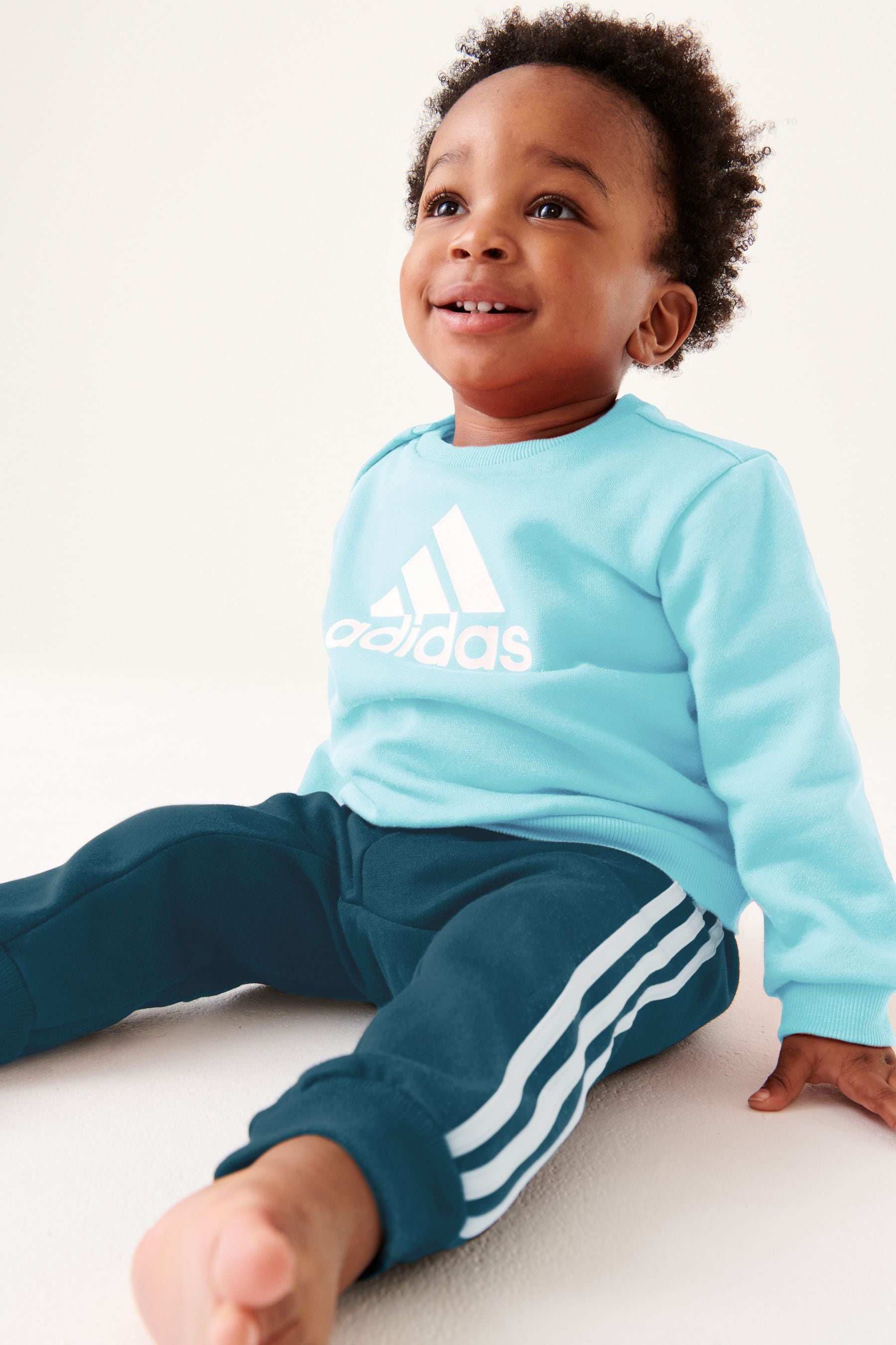 Baby blue 2025 adidas tracksuit infant