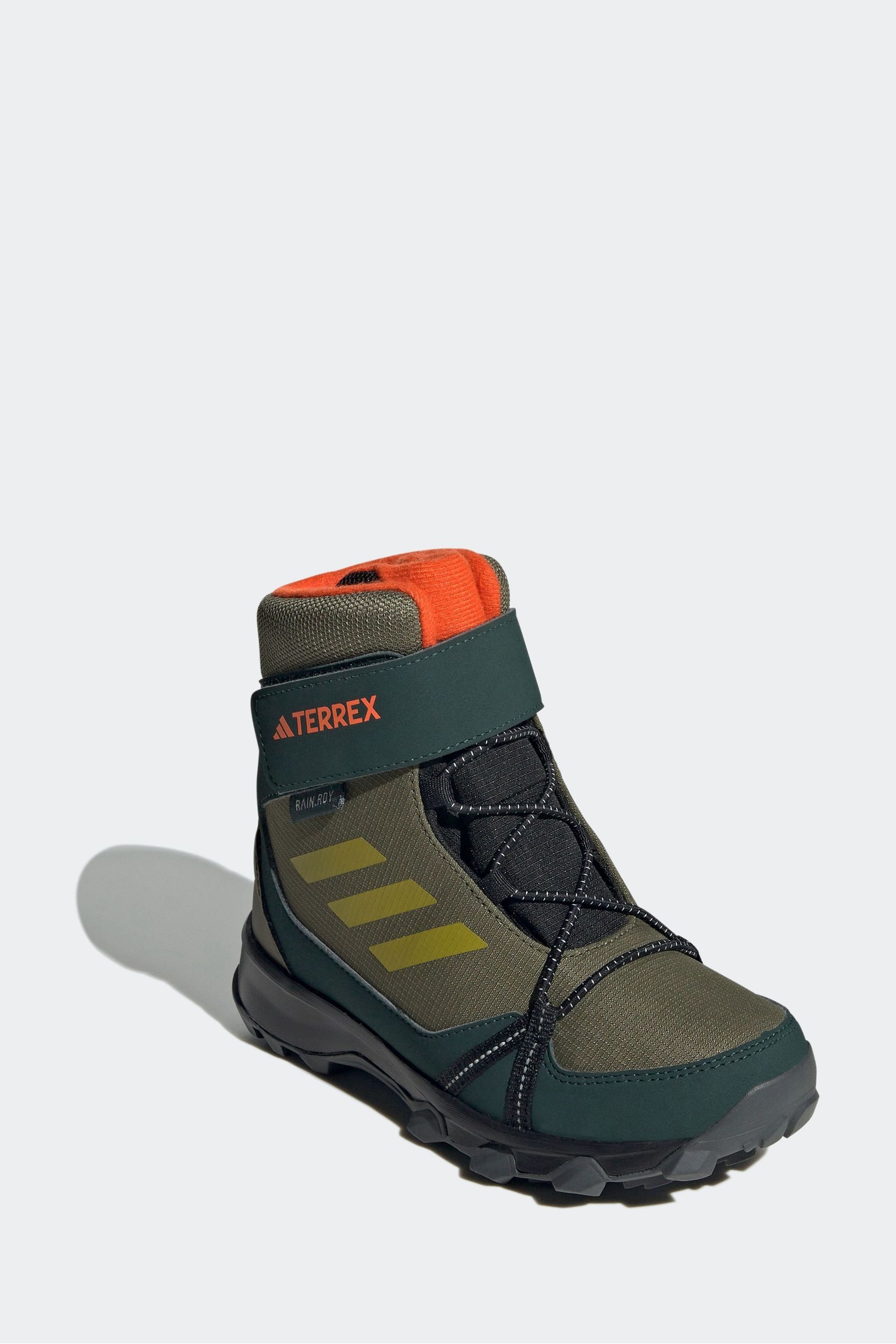 Adidas winter hiking boots 2025
