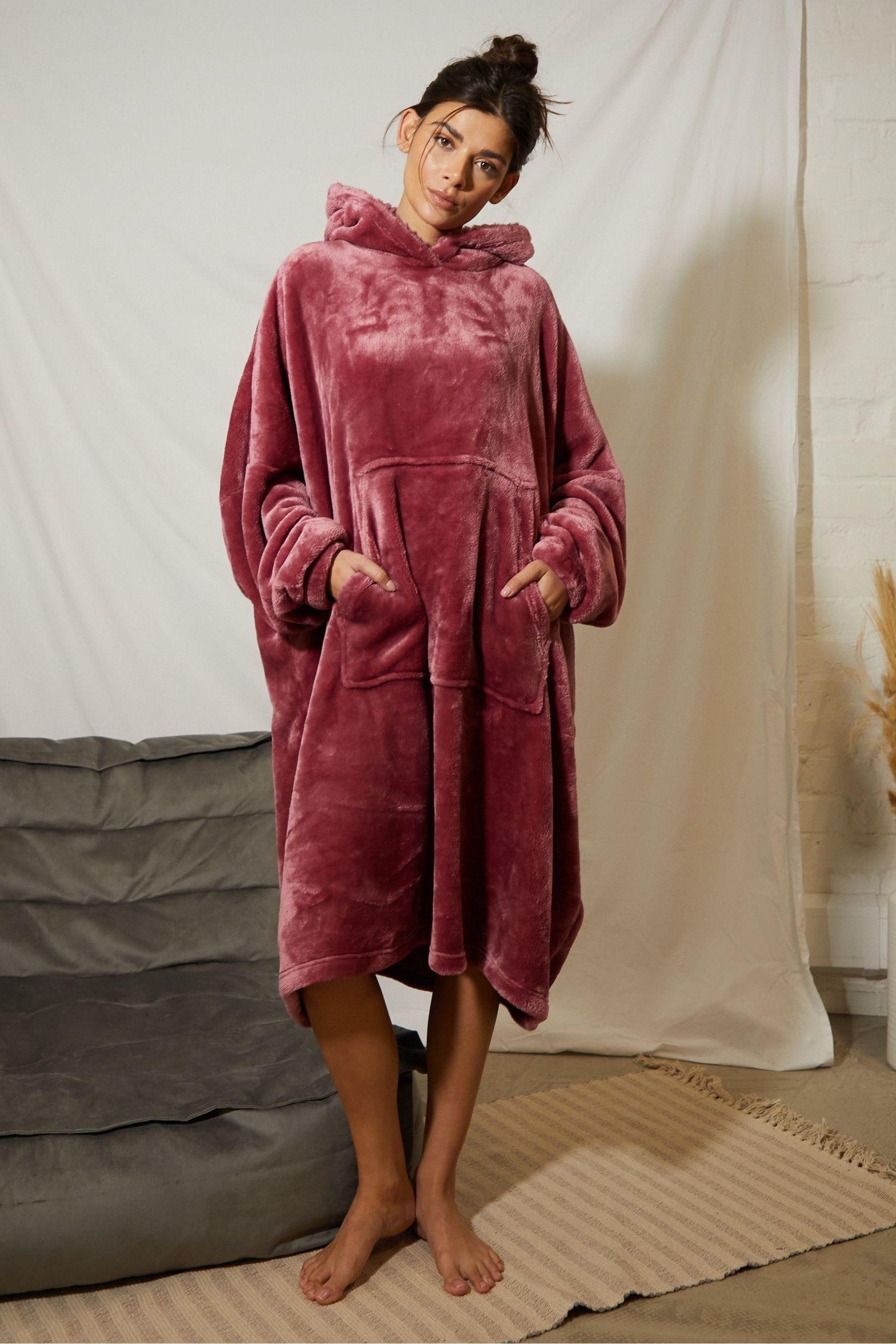 Faux fur outlet pink hoodie