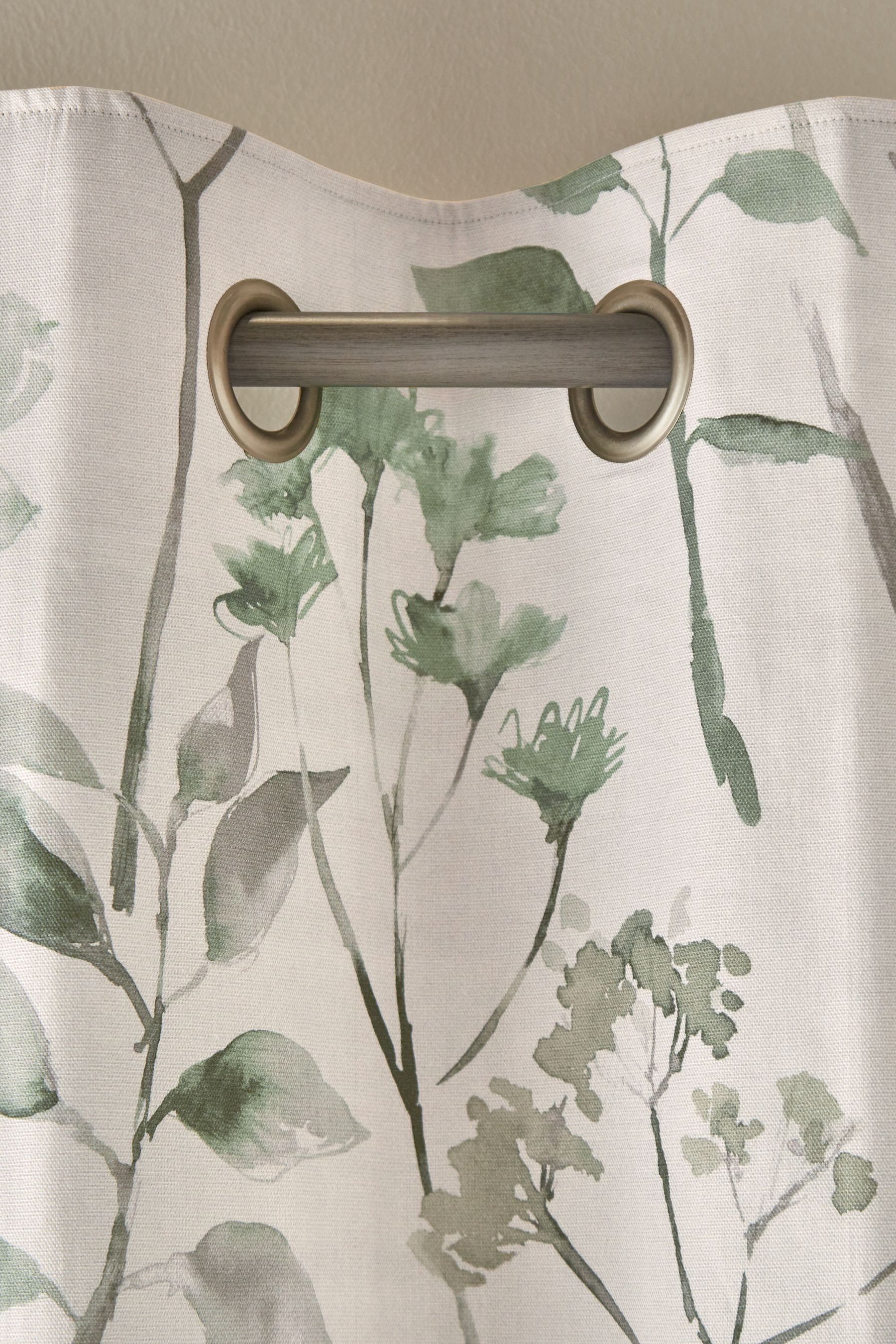 Floral outlet green curtains
