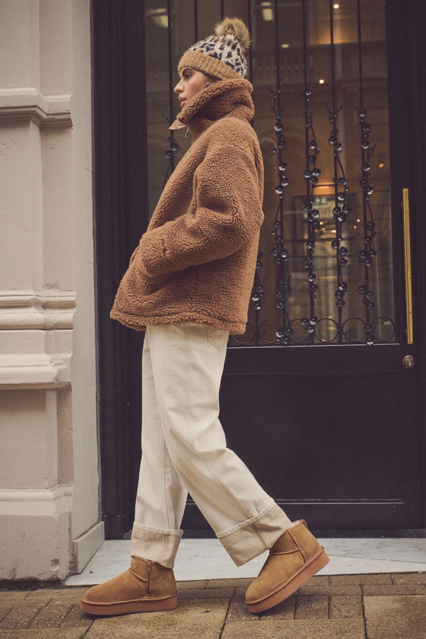 Faux fur ugg style boots store