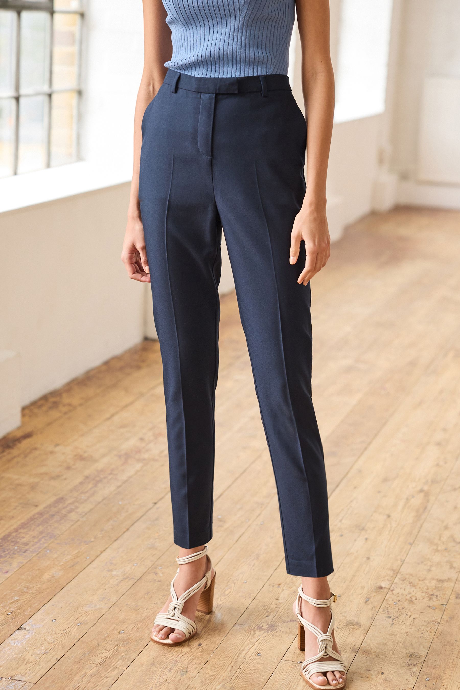 Navy discount skinny trousers