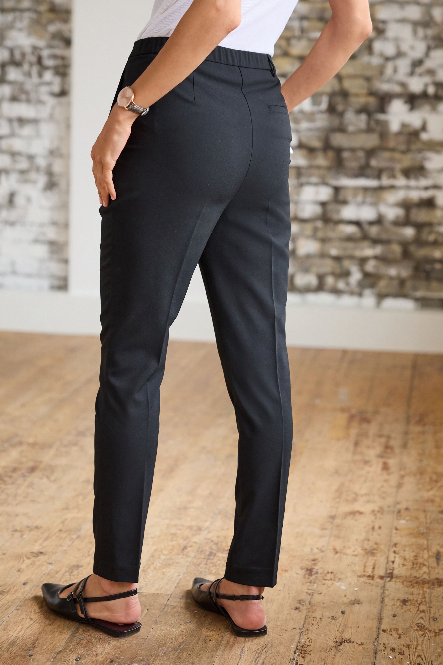 Skinny stretch hot sale trousers womens