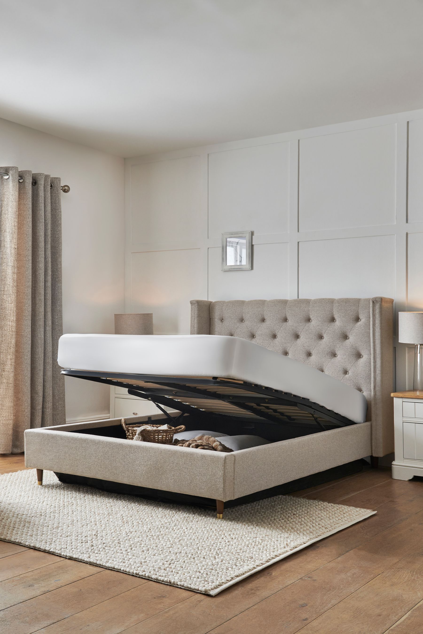 Stone ottoman deals bed