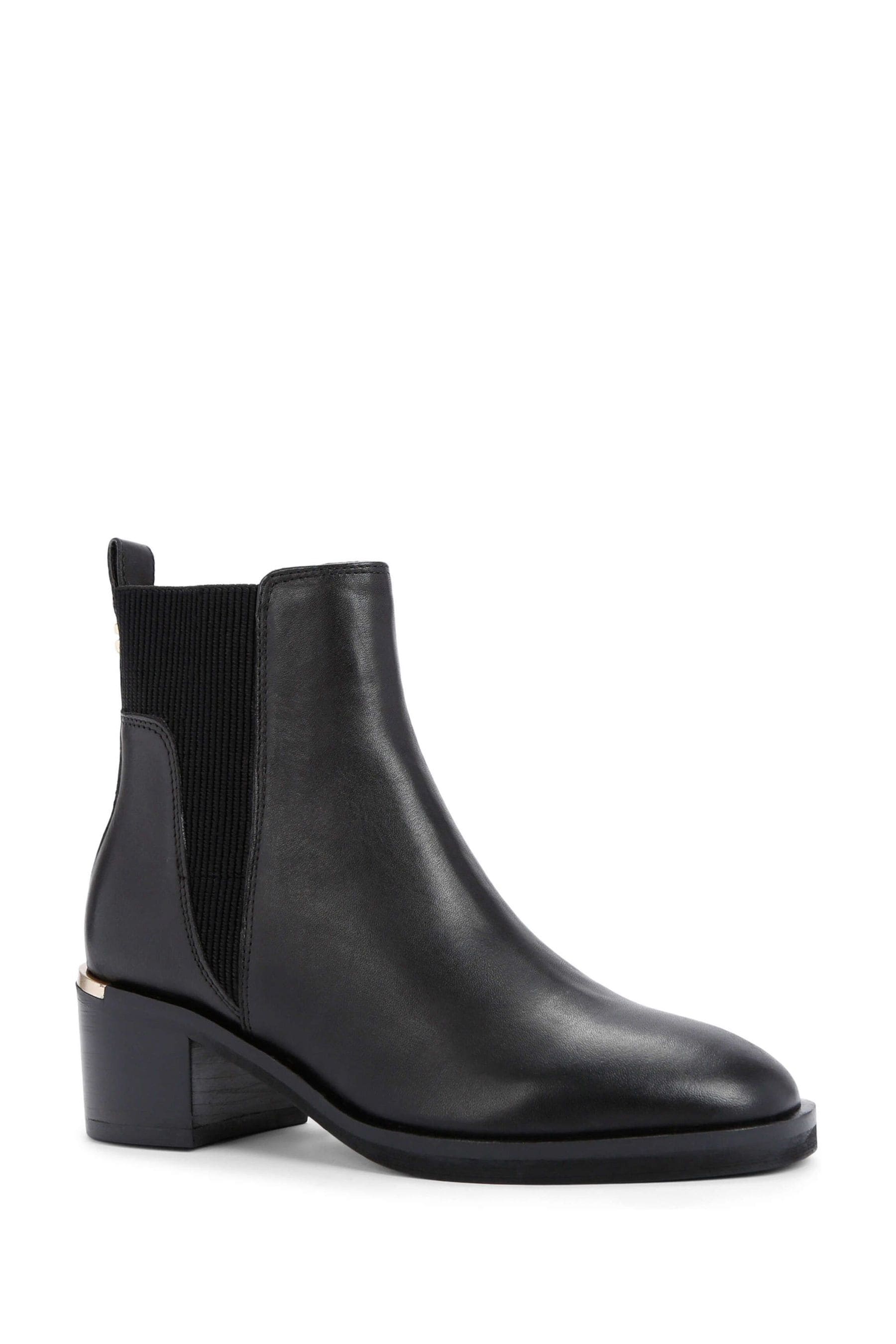 Carvela toy boots 2025