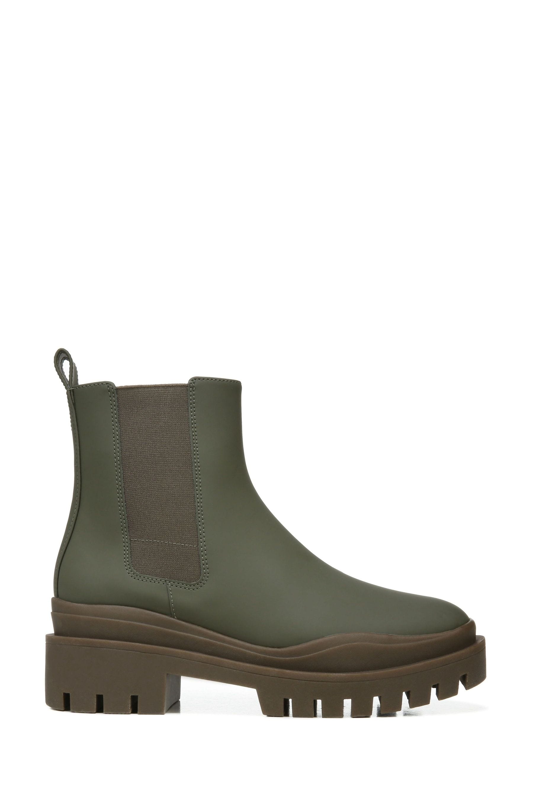 rain boots beige