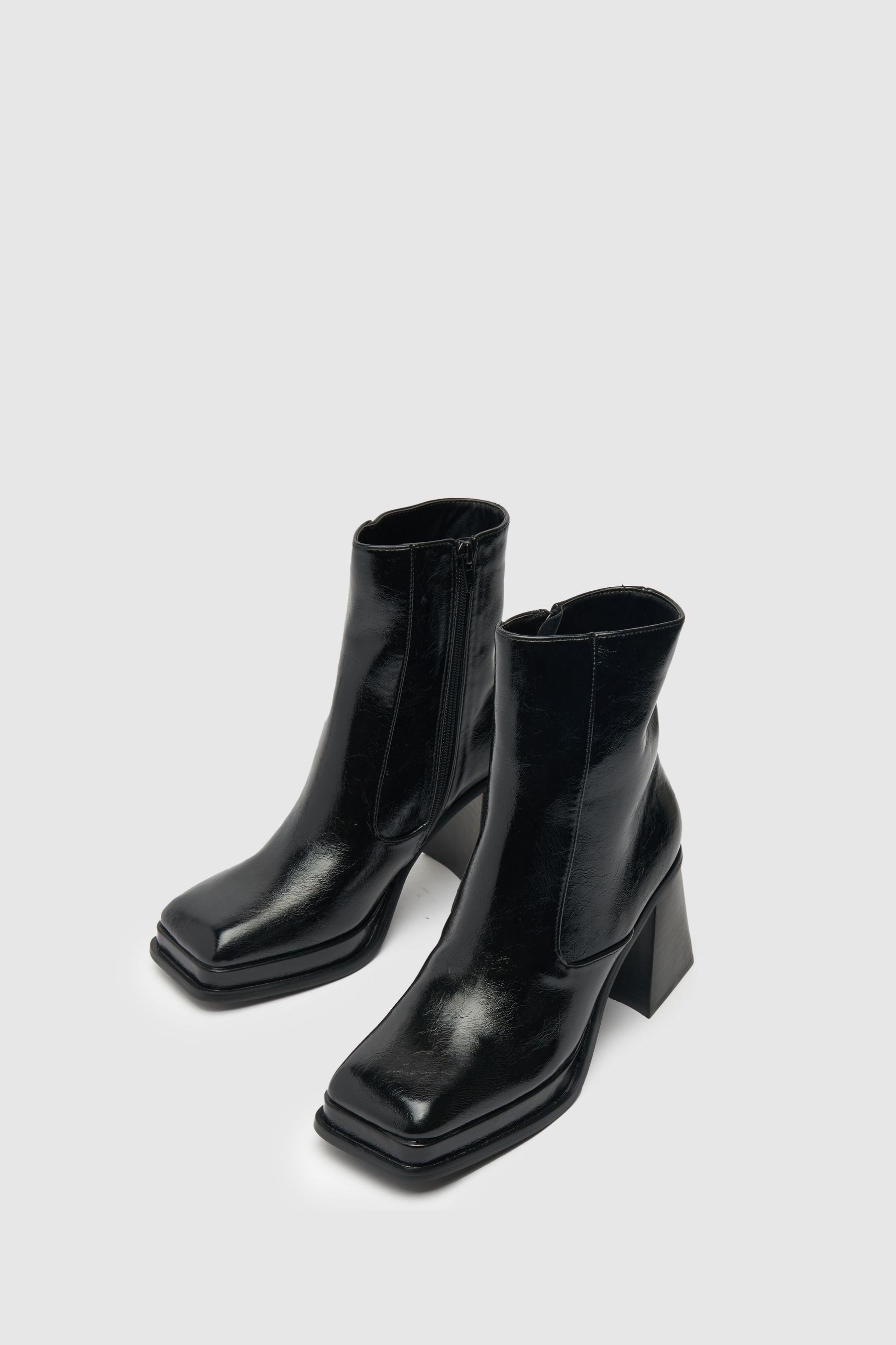 Square toe shop platform boots