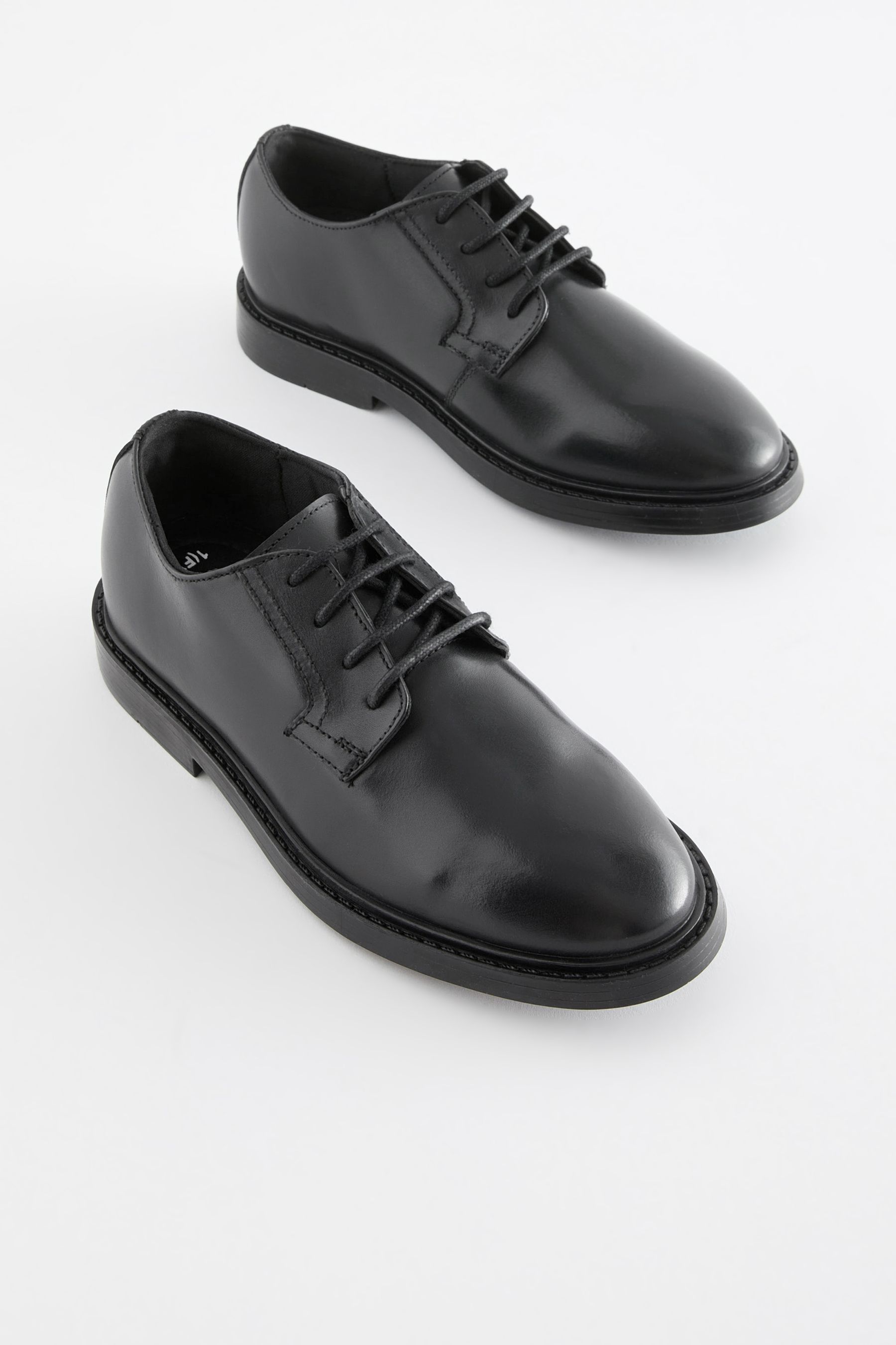 Mens square clearance toe oxfords