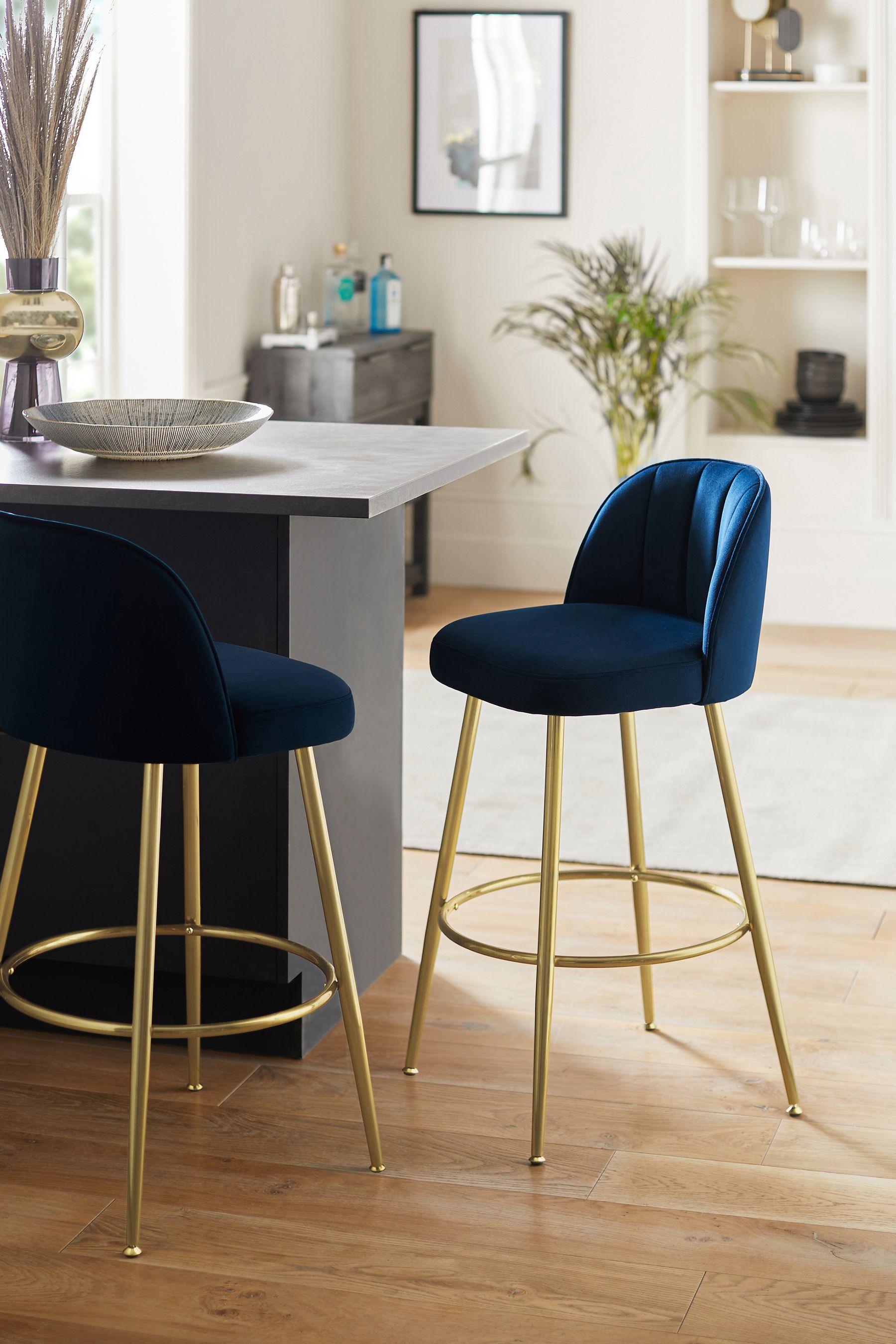 Blue velvet sale breakfast bar stools