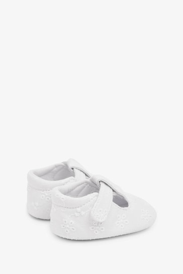 JoJo Maman Bébé White Broderie Anglaise Baby Canvas Shoes