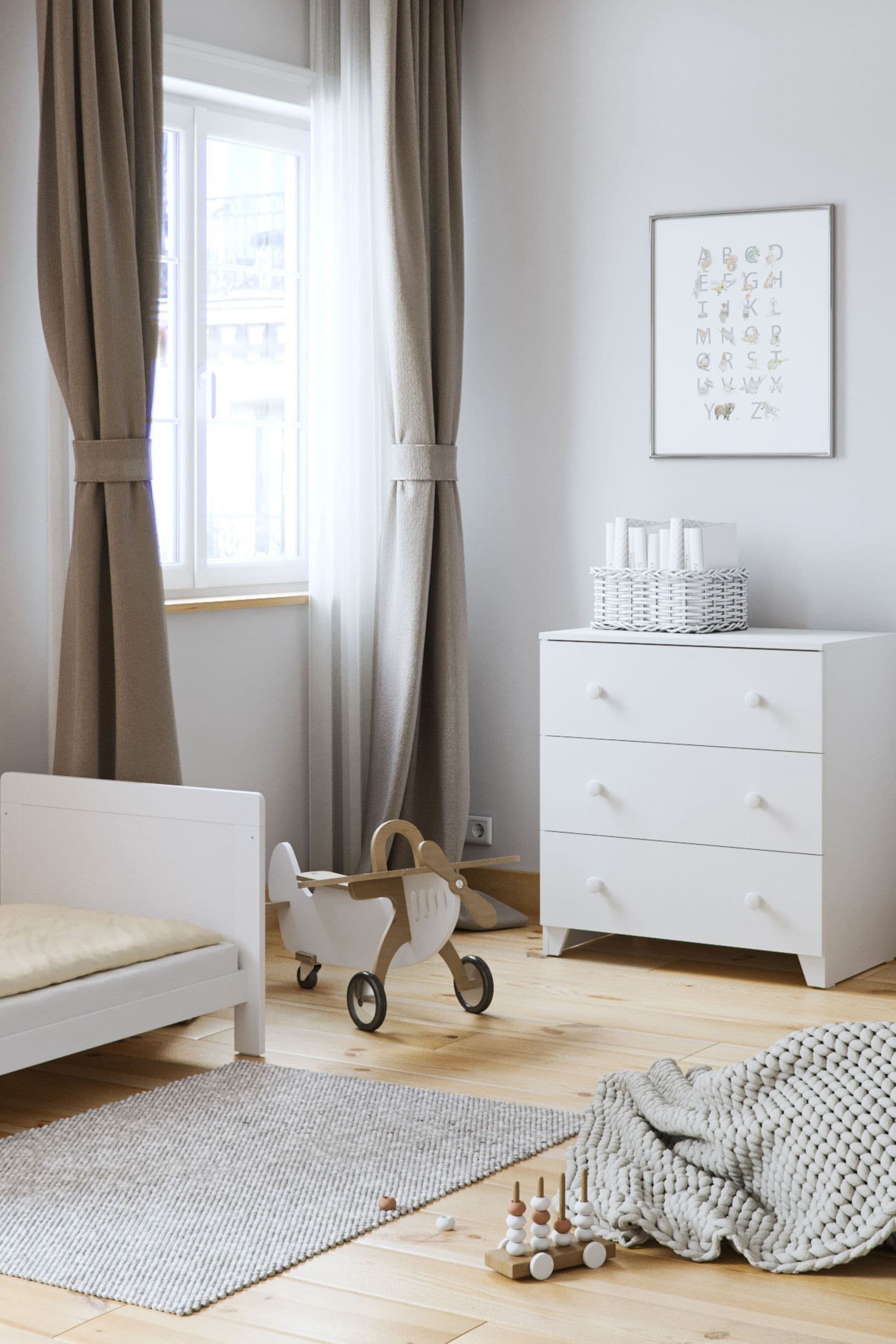 Acorn shop changing table