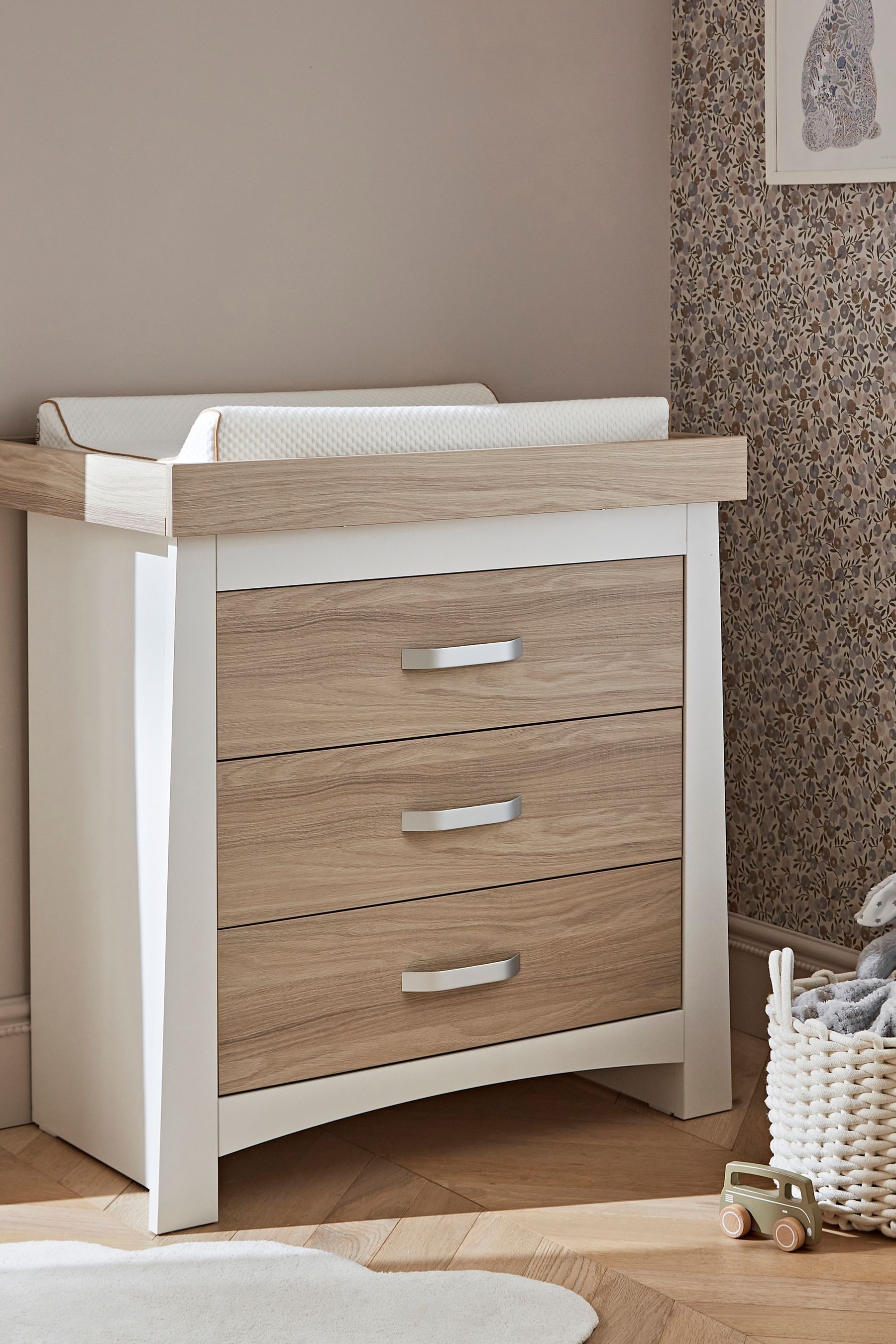 2 piece shop white dresser set
