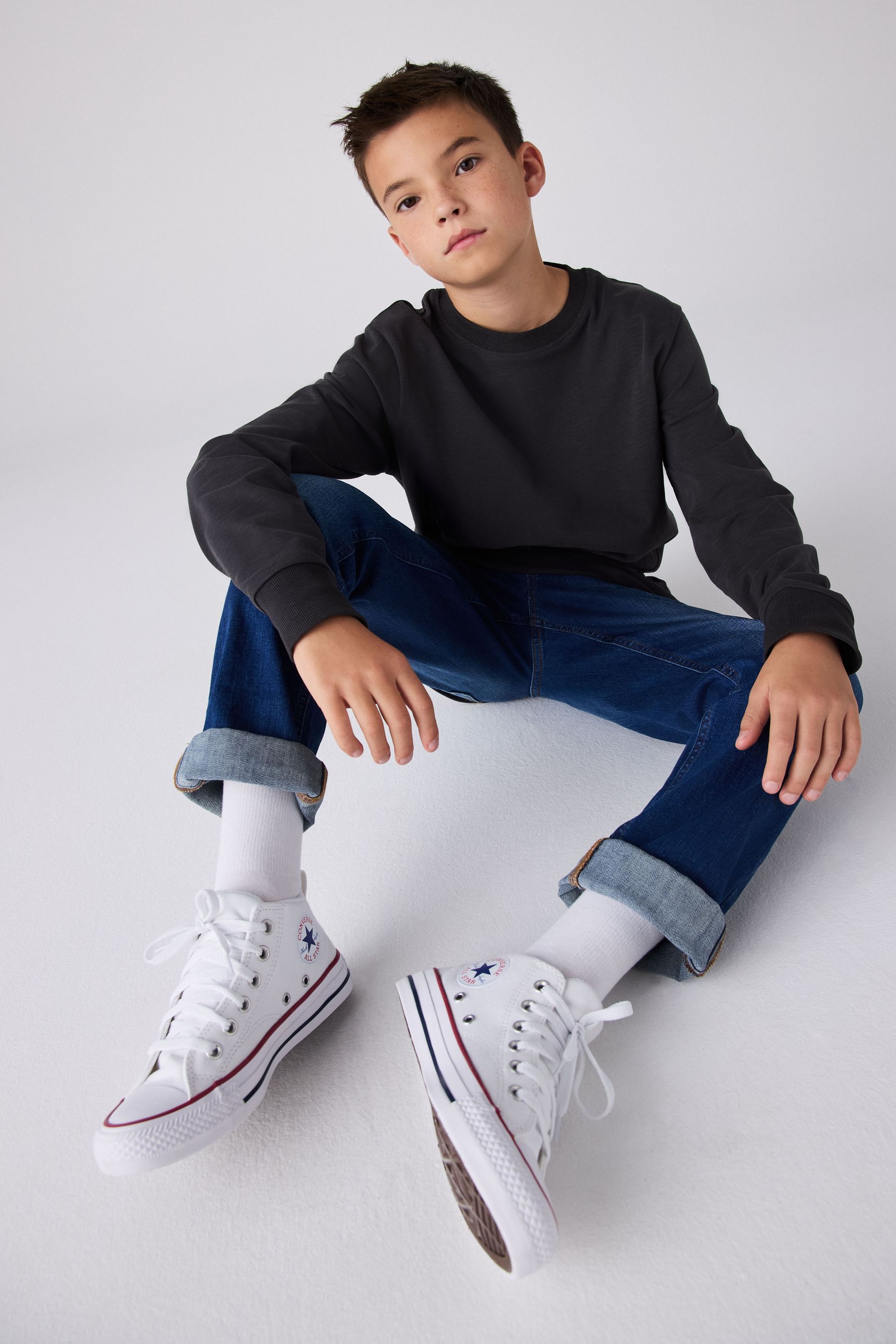 Youth online white converse