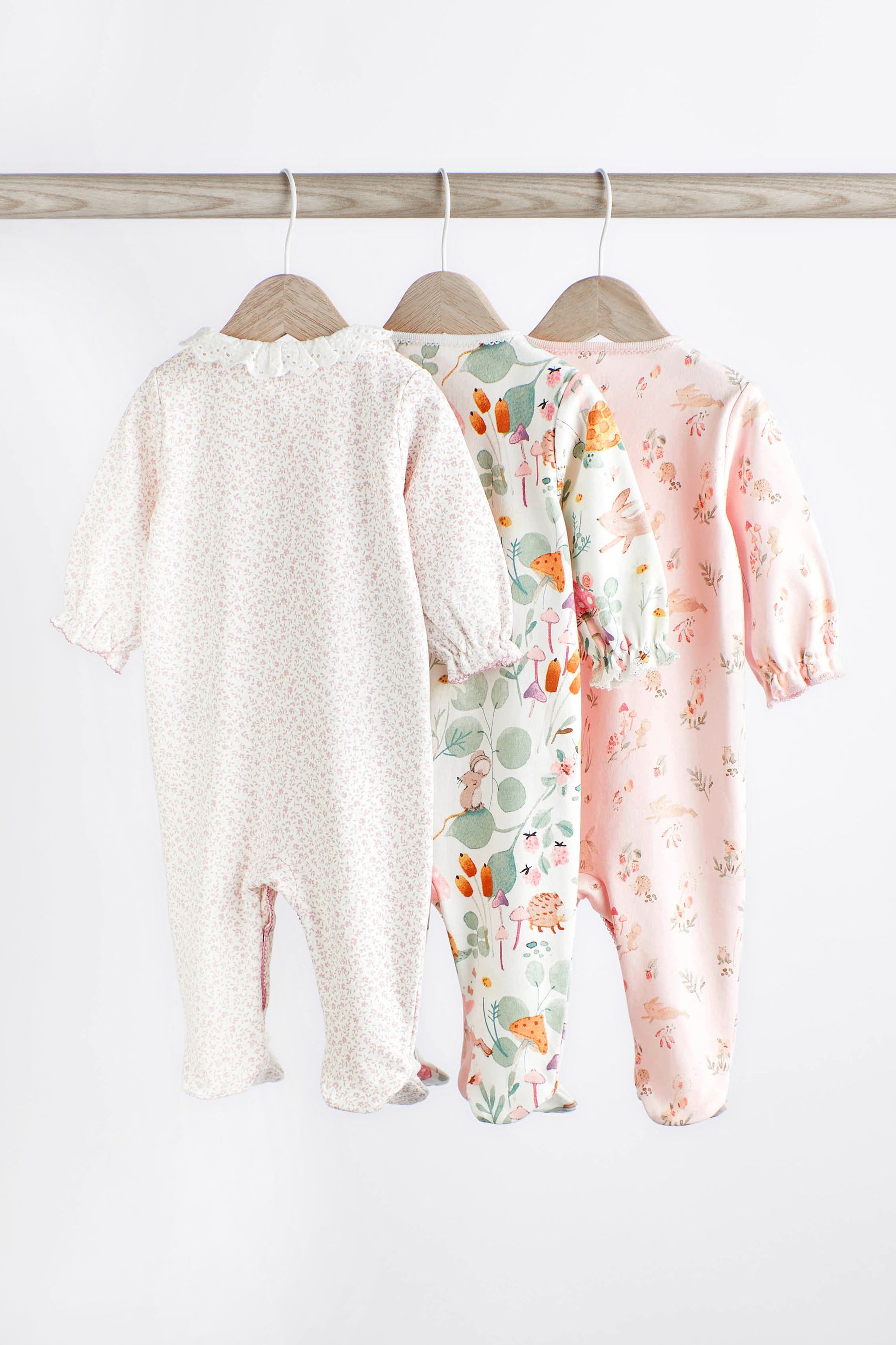 Character sleepsuits shop