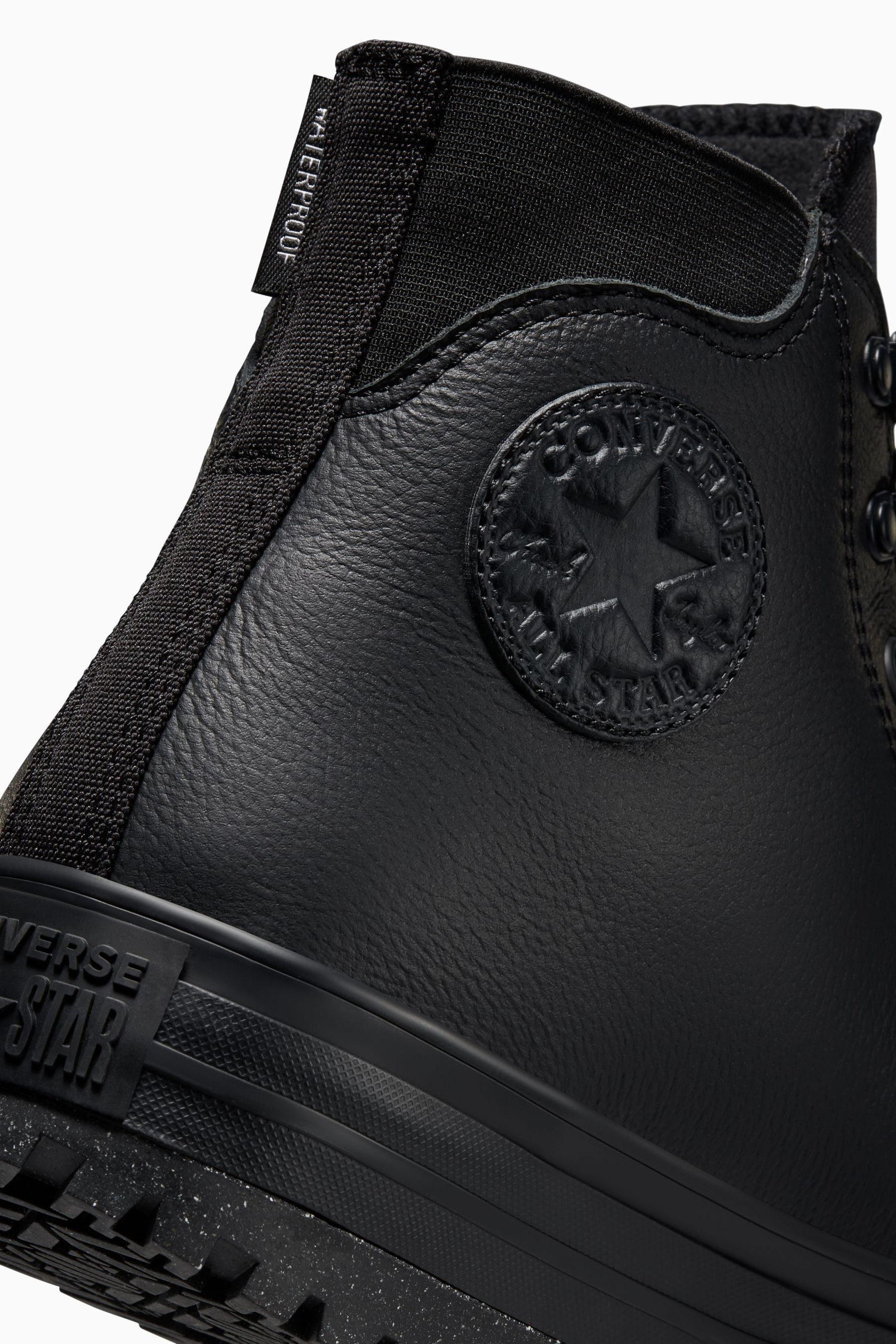 Converse all star hotsell chuck taylor waterproof