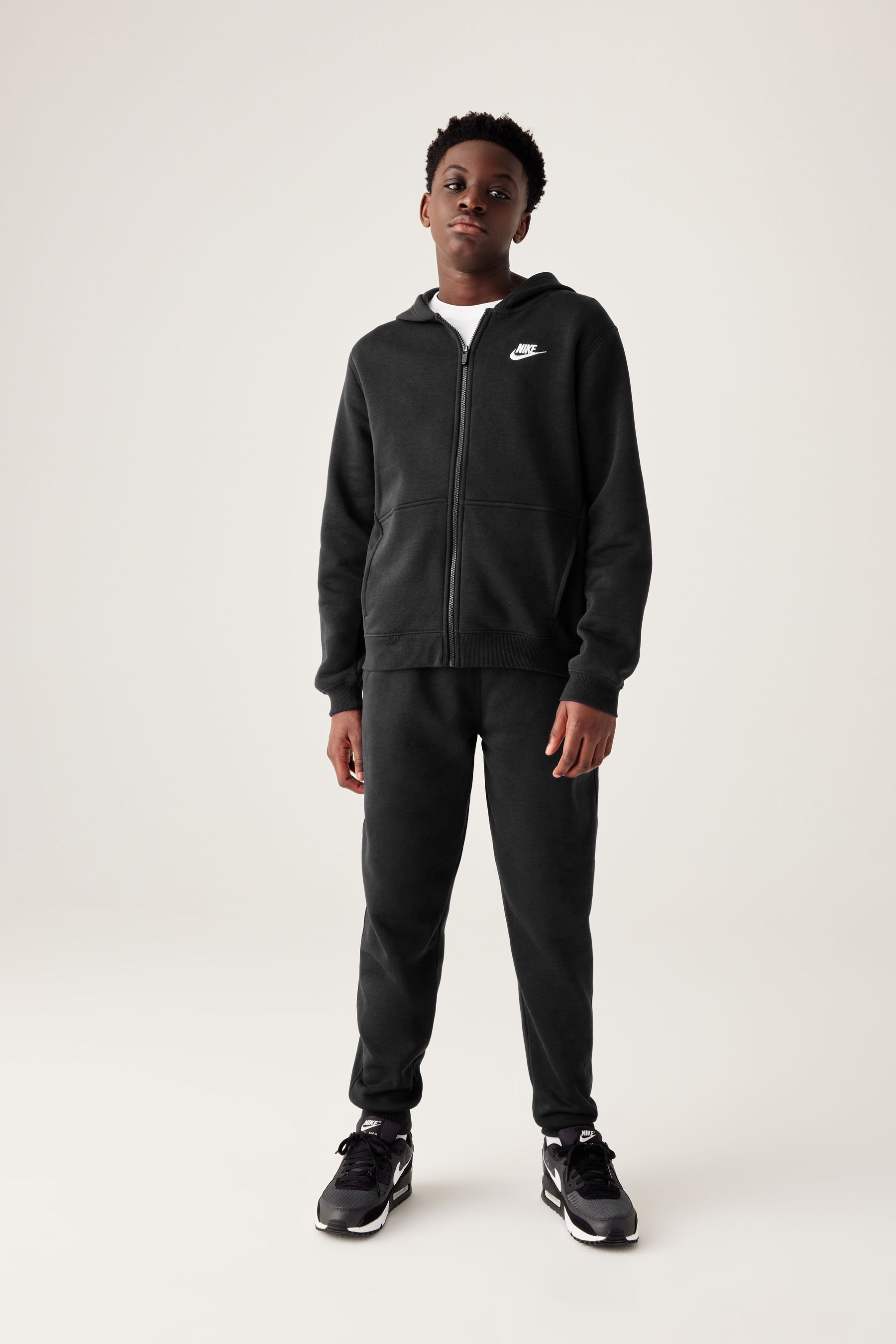 Boys black best sale nike tracksuit