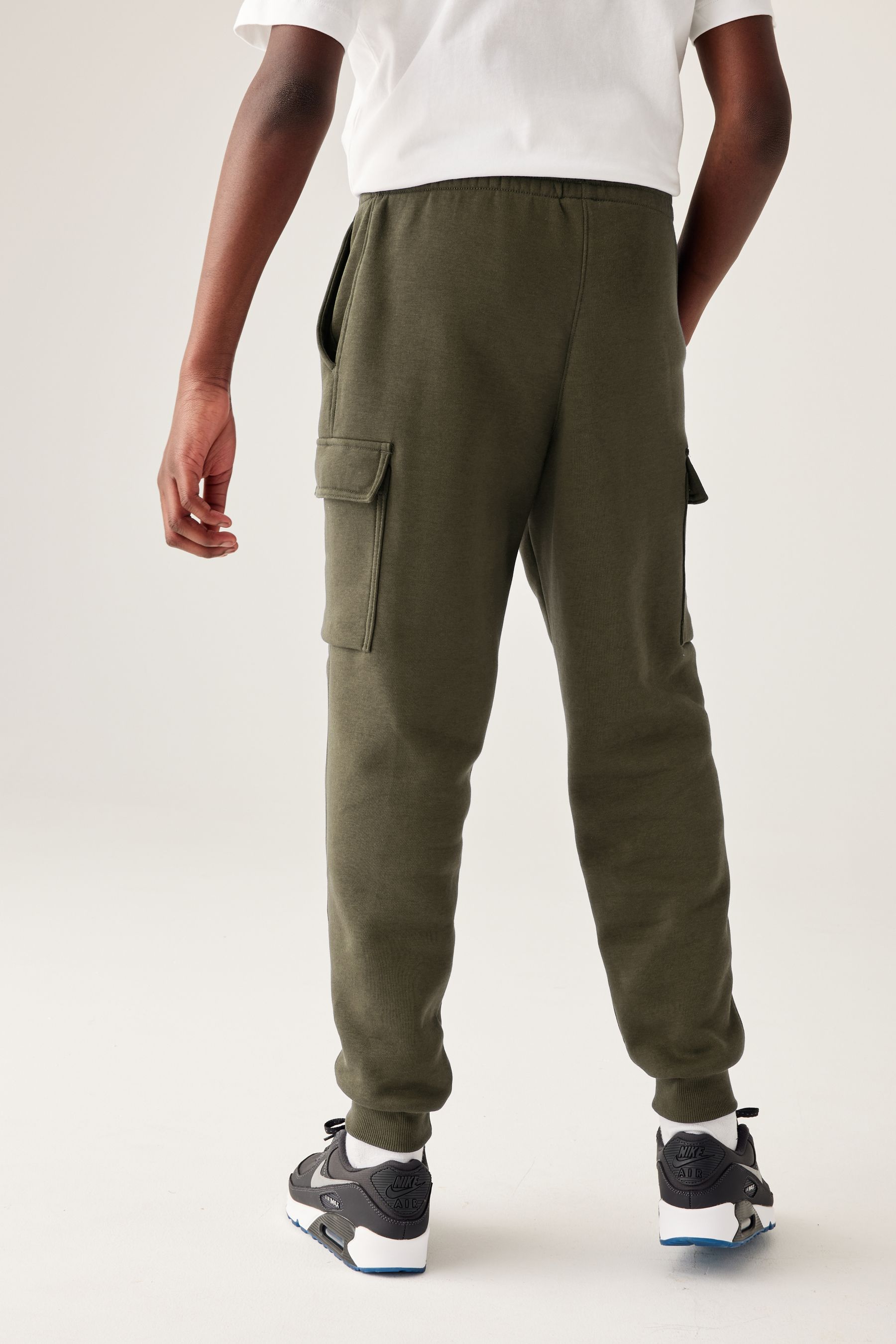 Nike khaki joggers mens discount