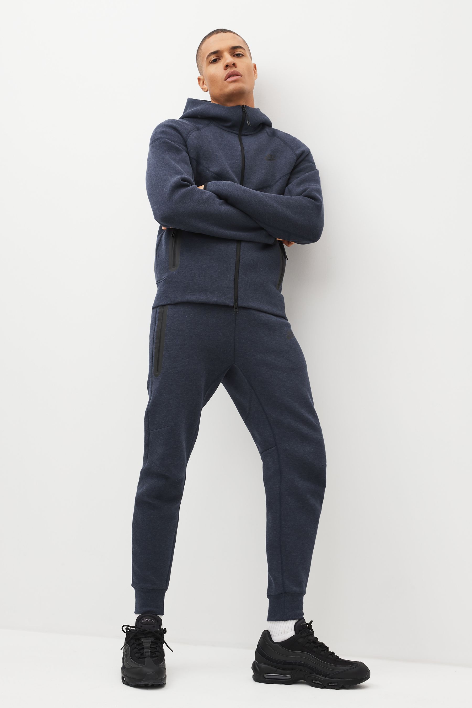 Nike tech cheap fleece navy hoodie