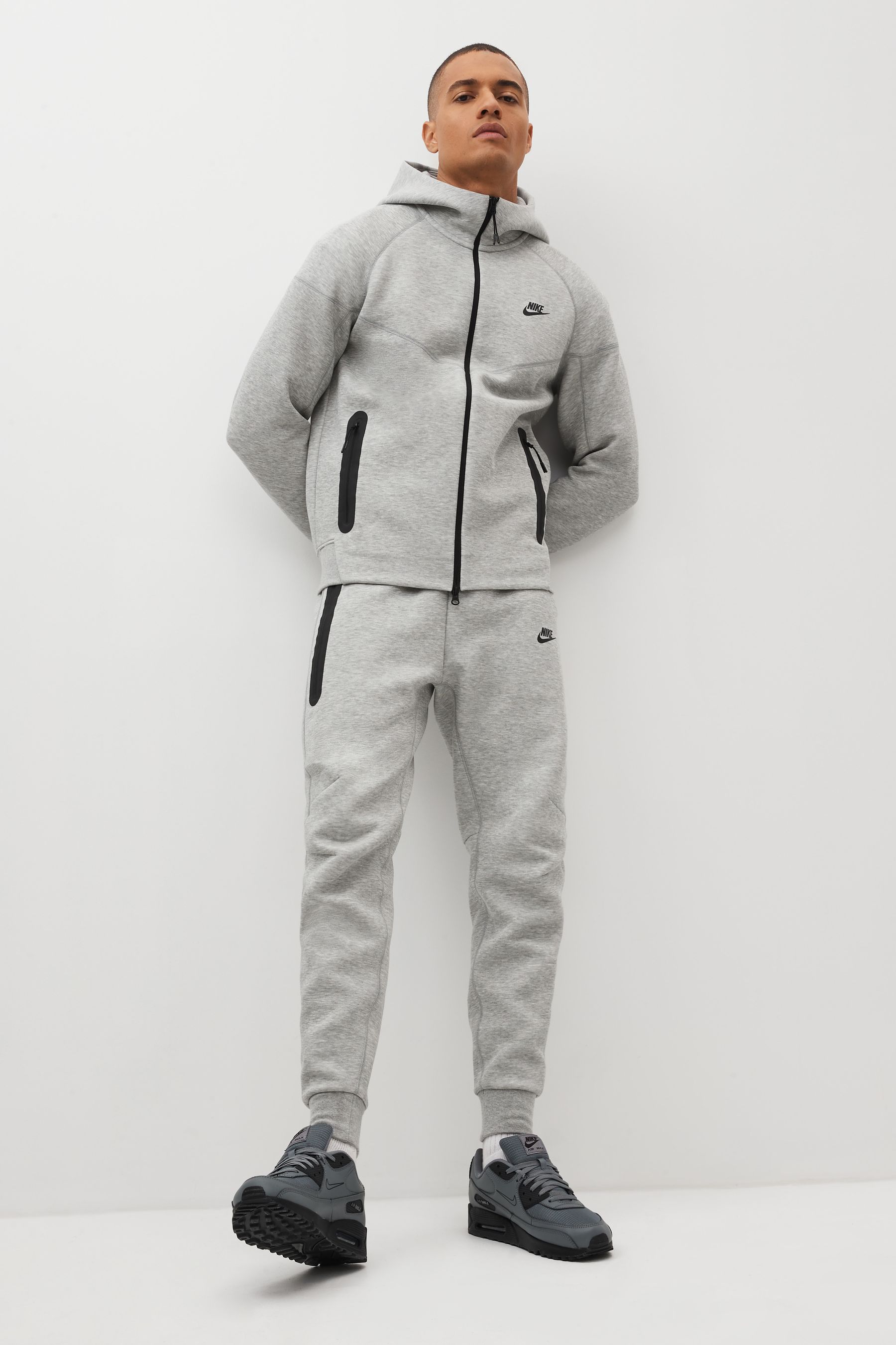 Nike grey fleece tracksuit new arrivals