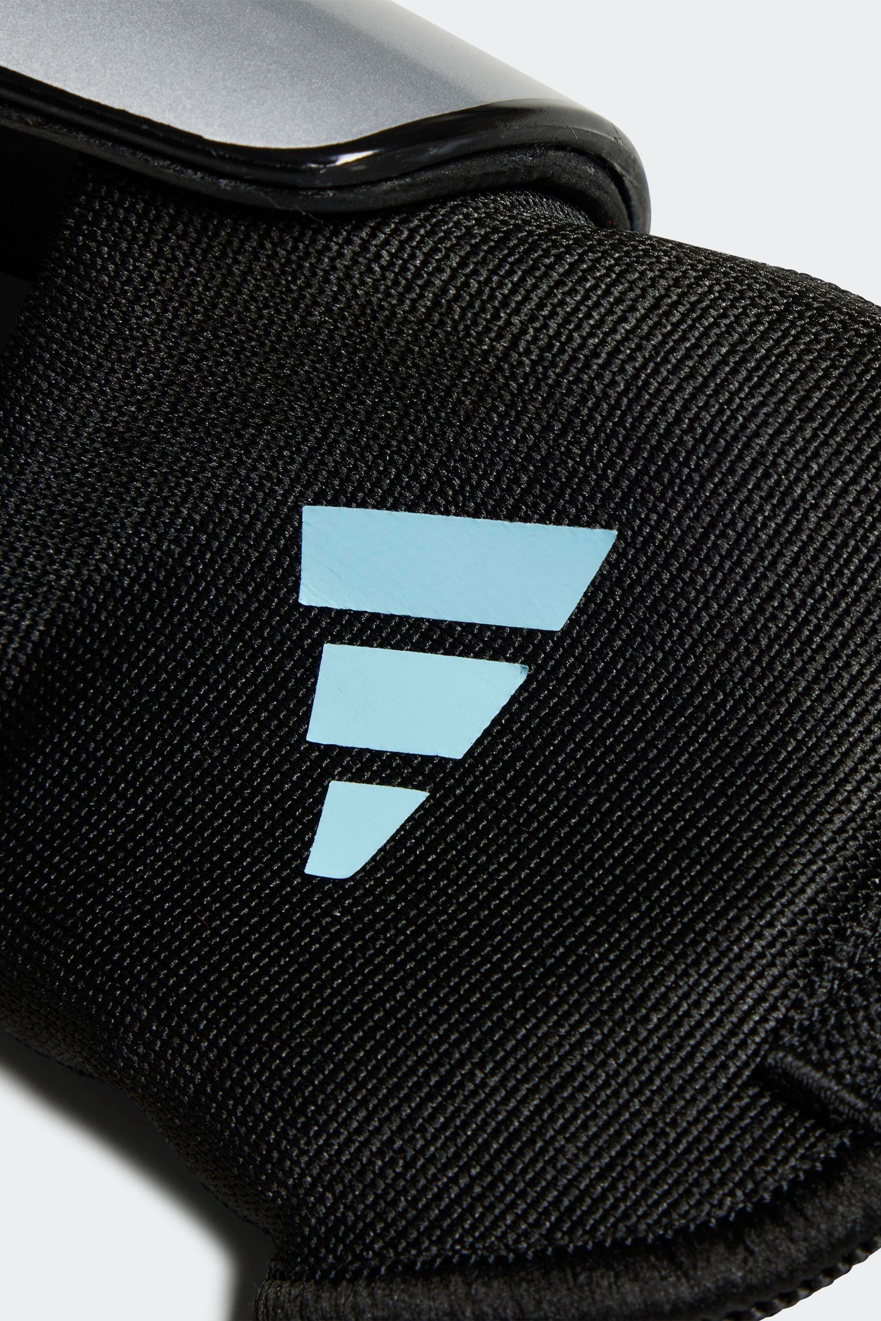 Messi 1 discount shin guards