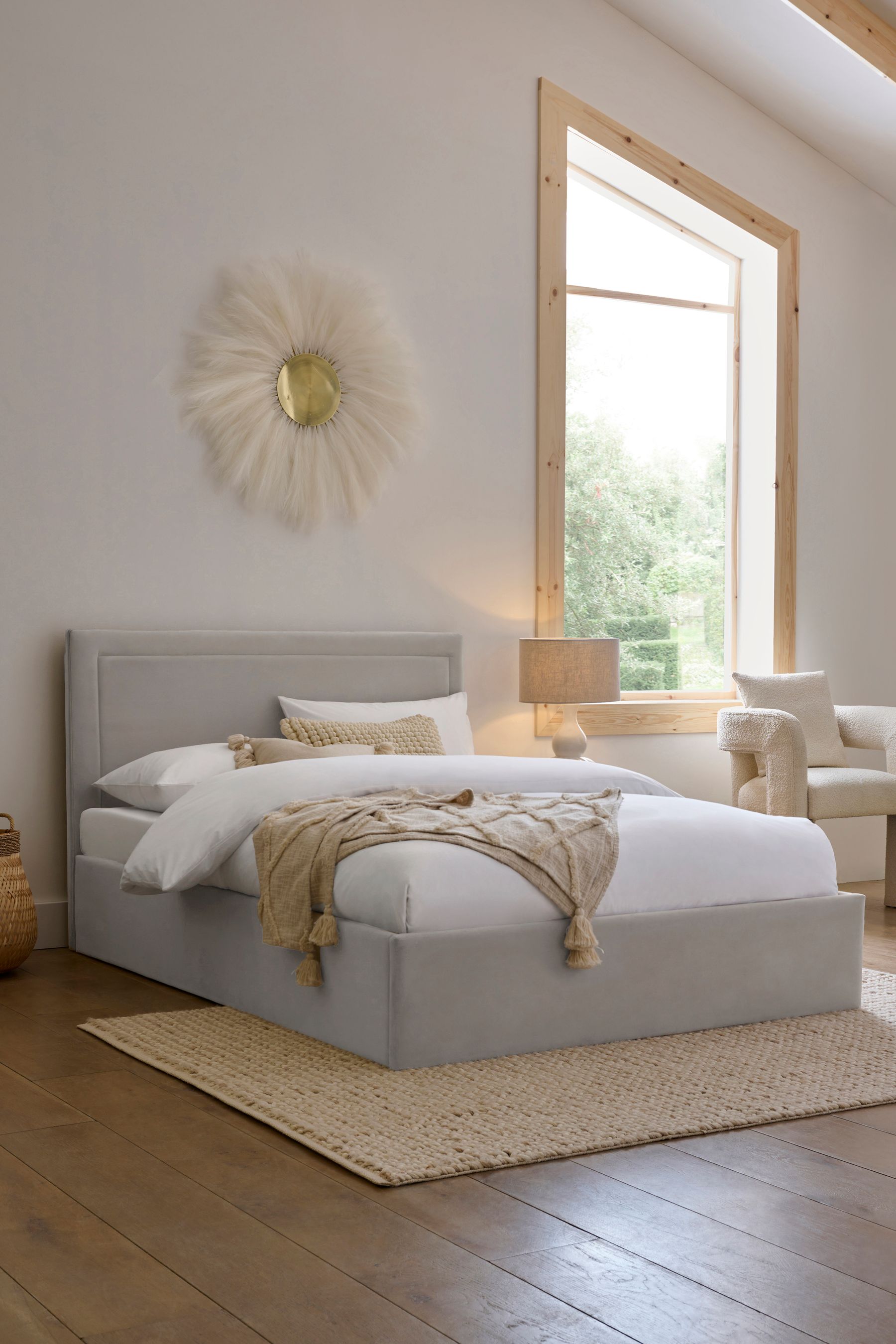 Soft velvet outlet ottoman bed