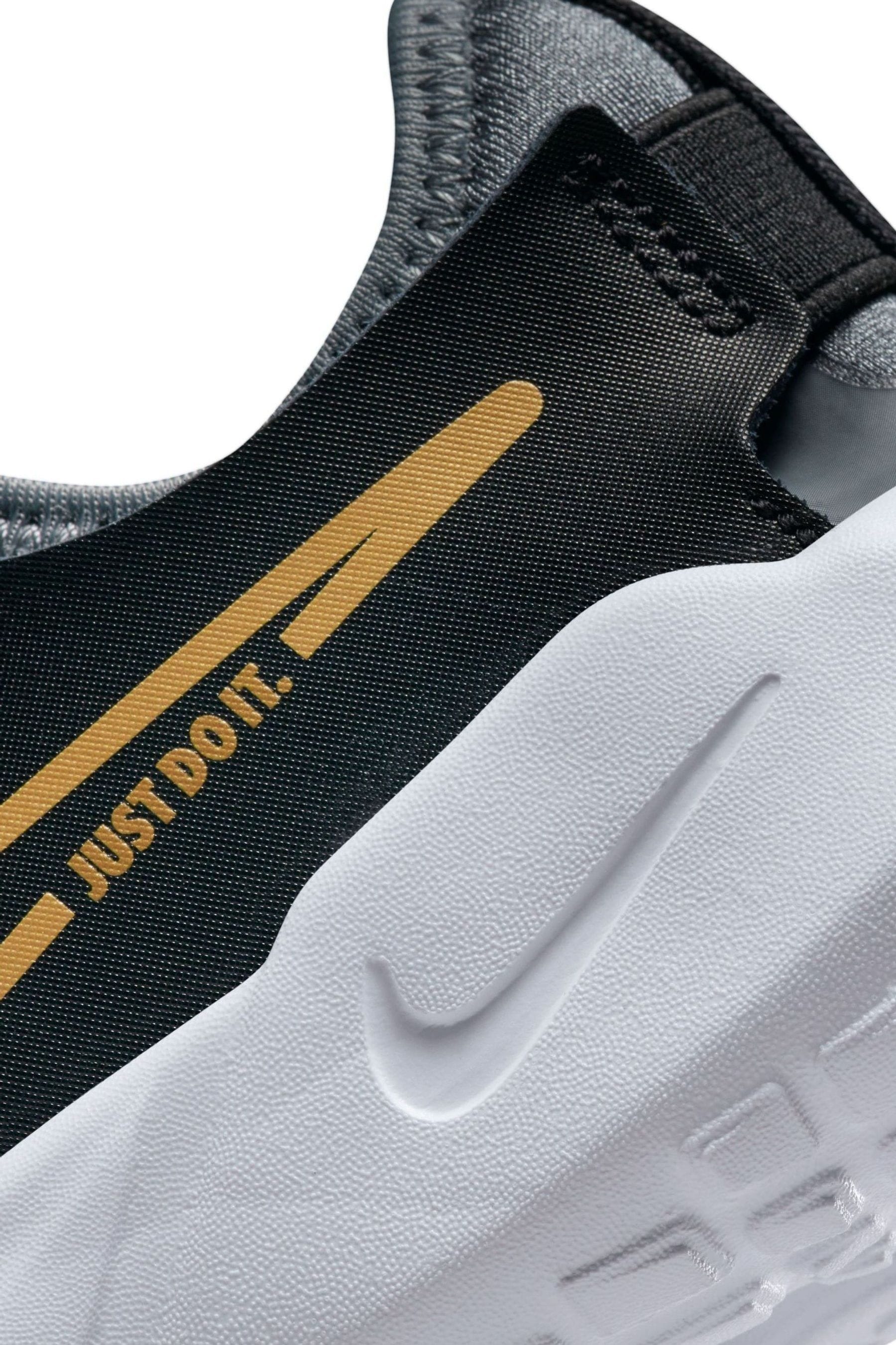Runners black deals and gold
