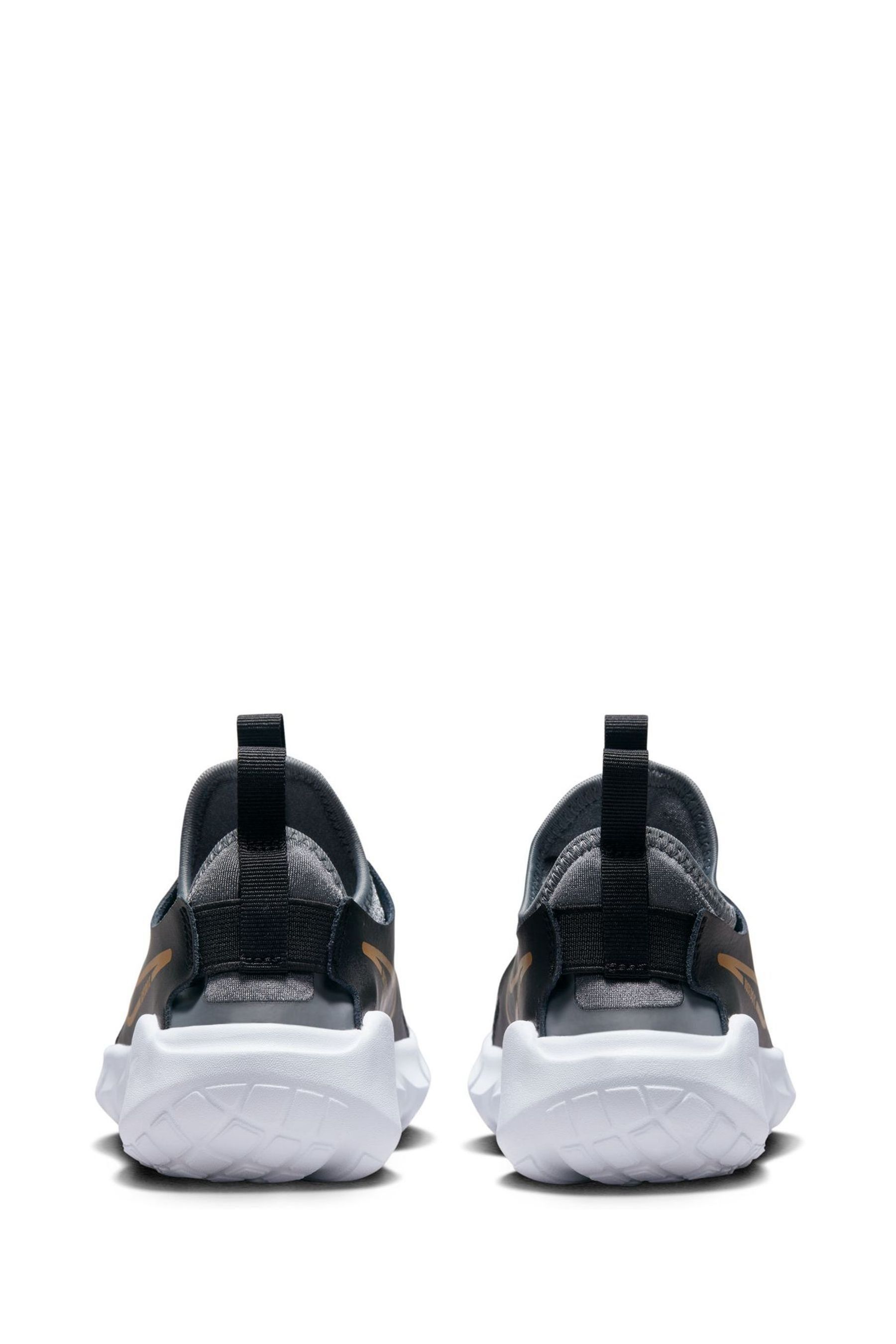 Nike strap trainers sale