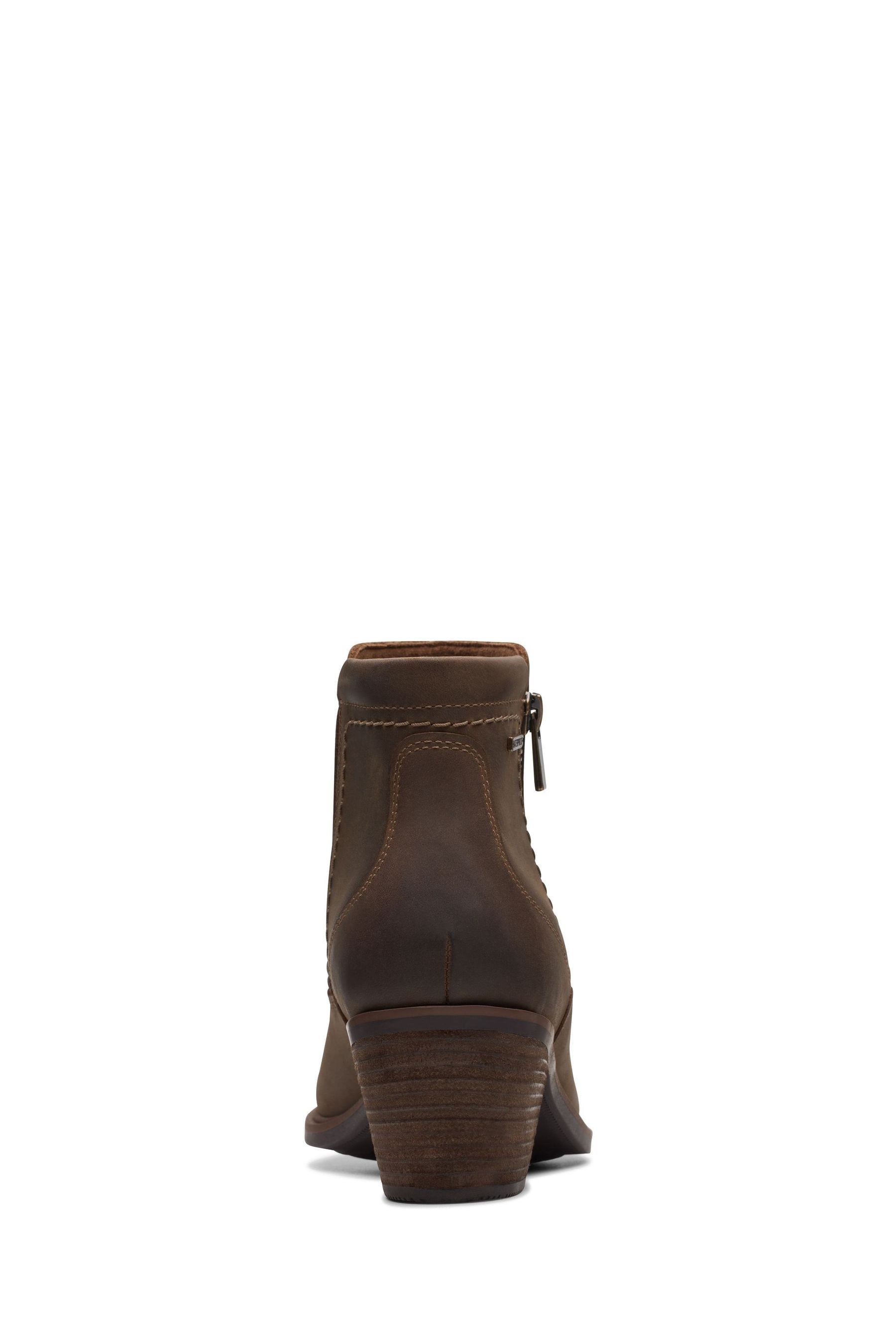 Clarks western ankle store booties