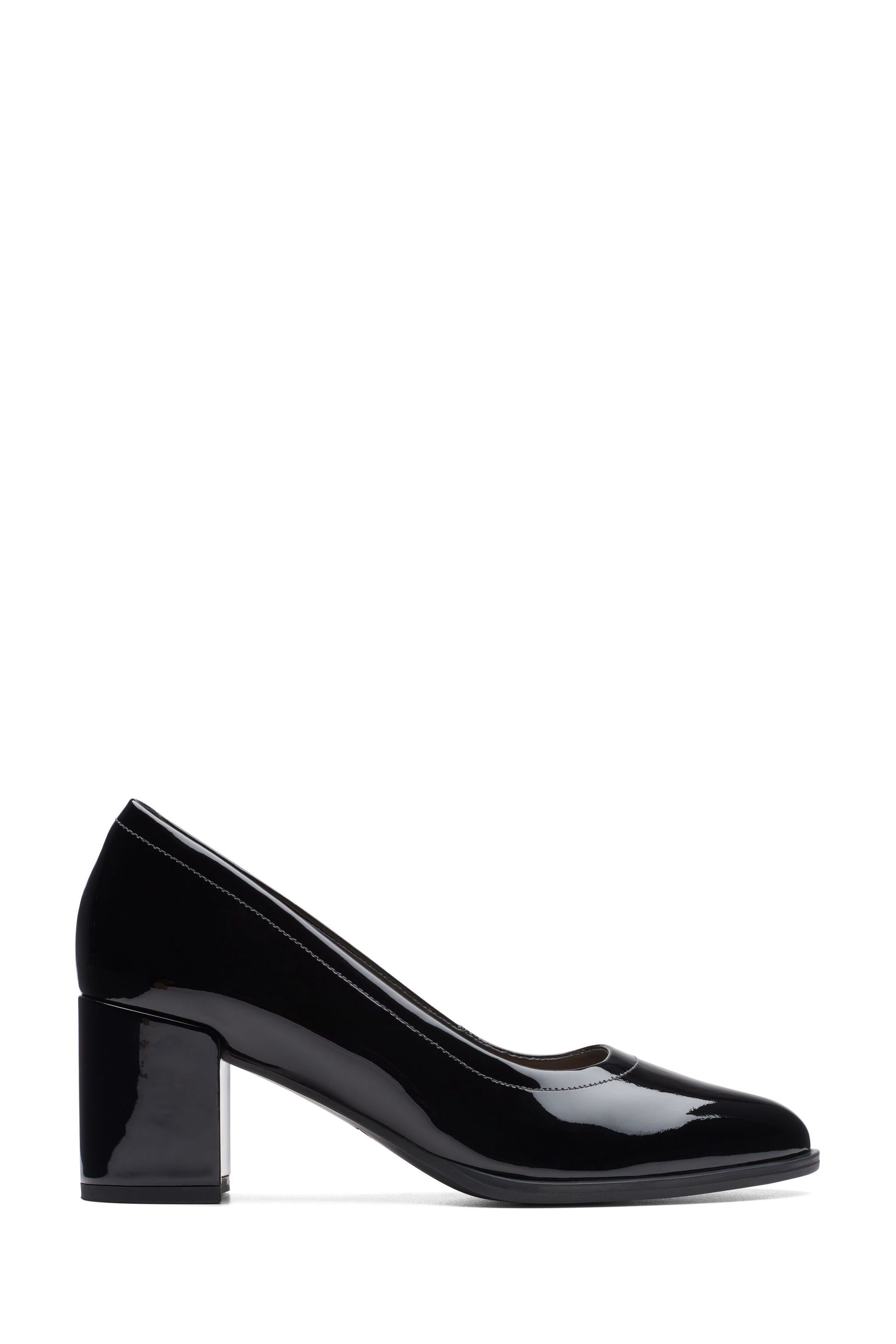 Clarks black patent court sale shoes