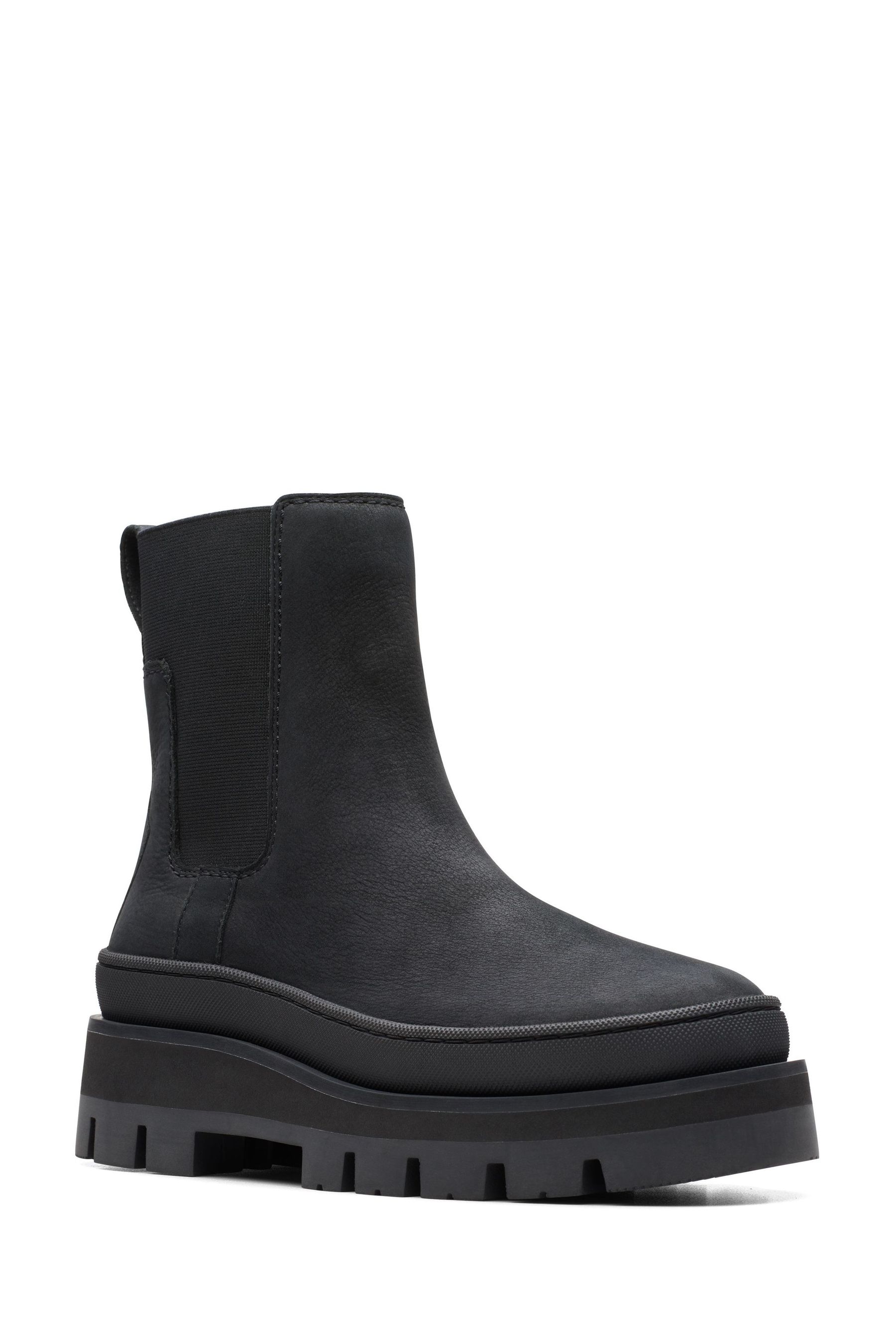 Clarks low hotsell heel ankle boots