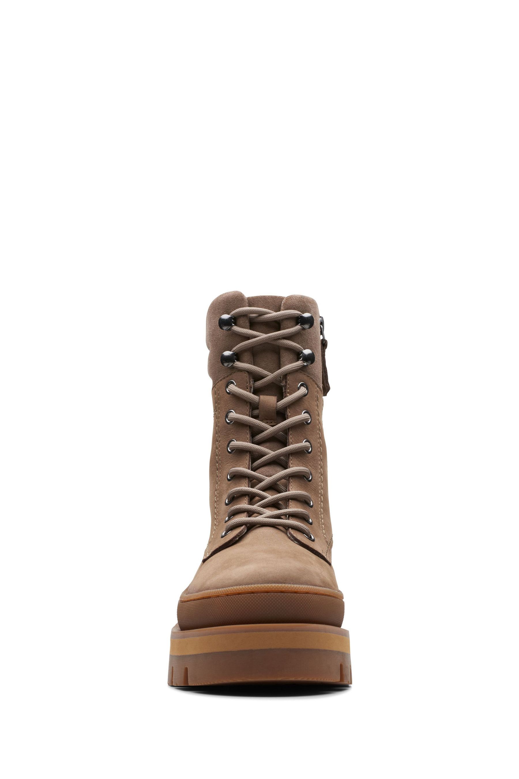 Pebble nubuck timberlands discount