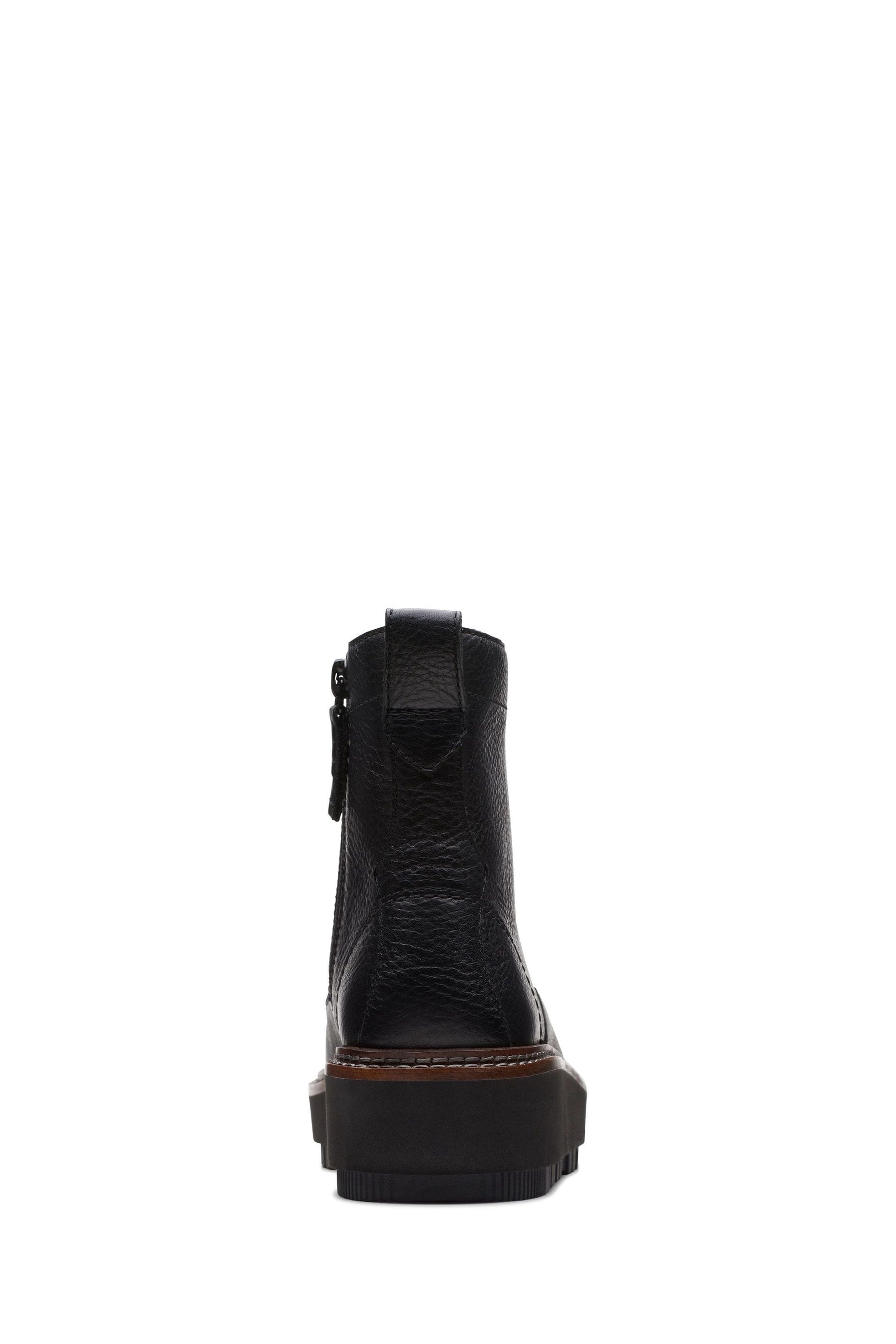 Clarks trace fall ankle boot sales