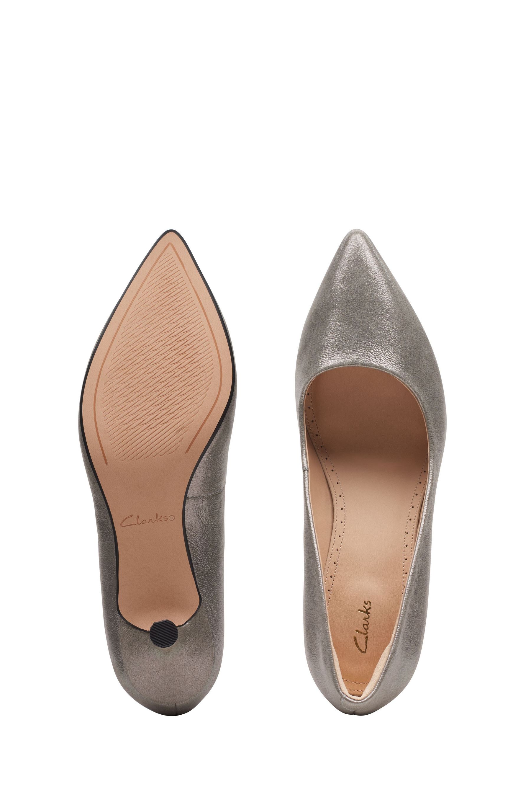Clarks metallic clearance