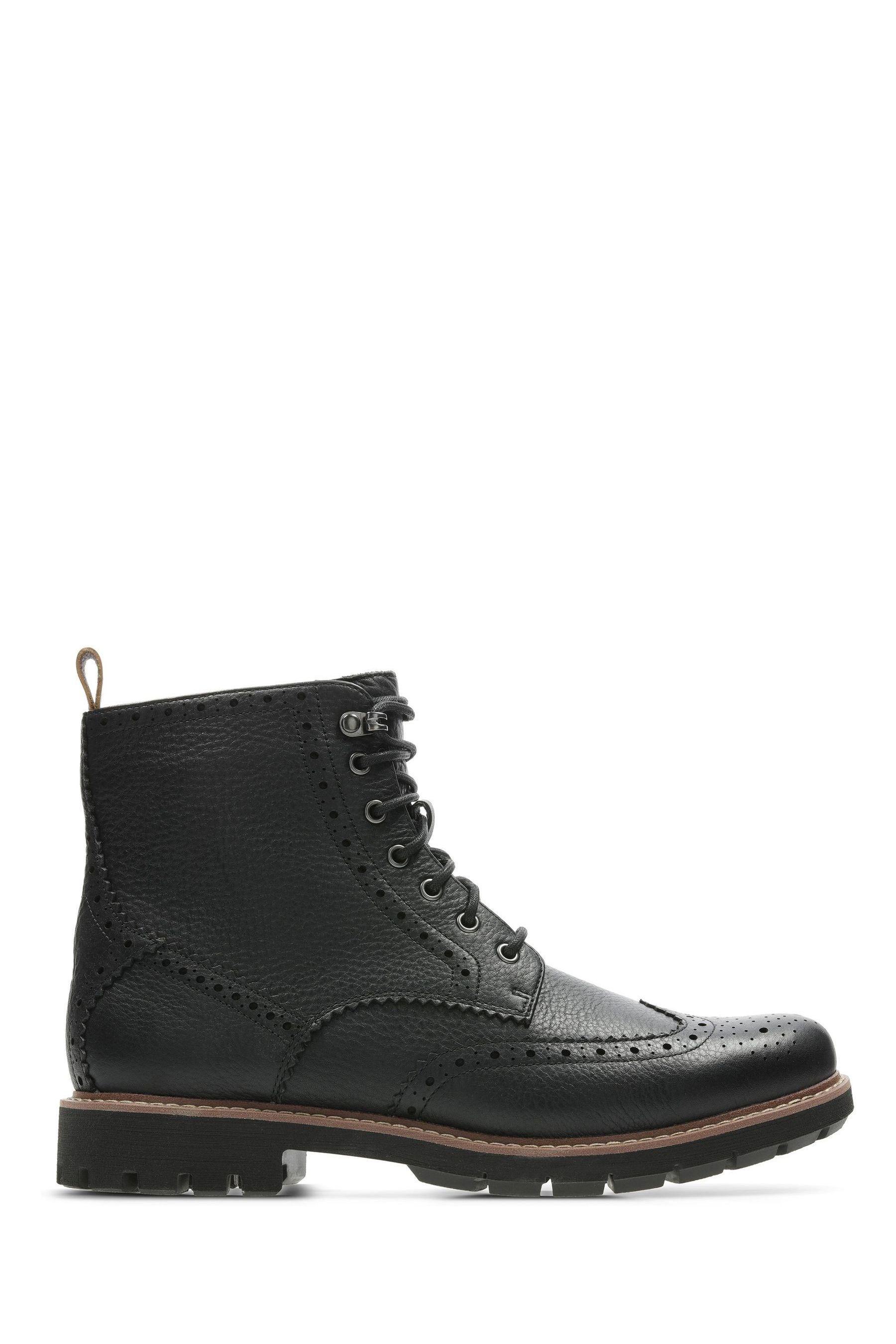 Clarks men's batcombe lord shop chelsea boots