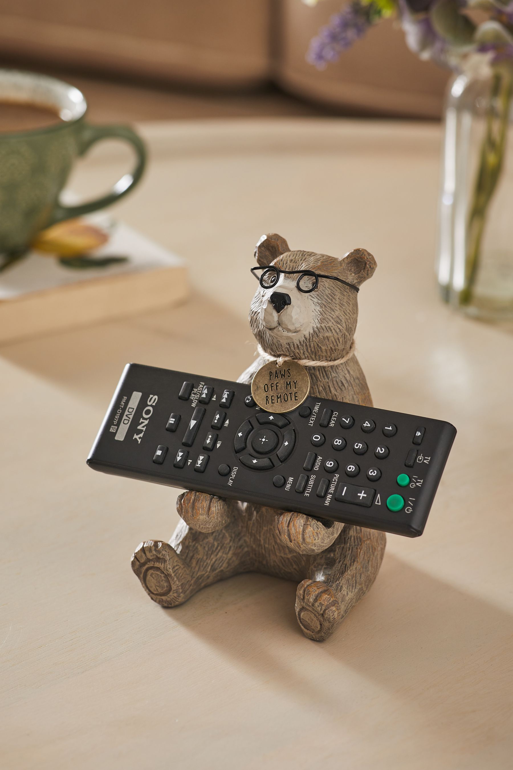 Remote control shop holder