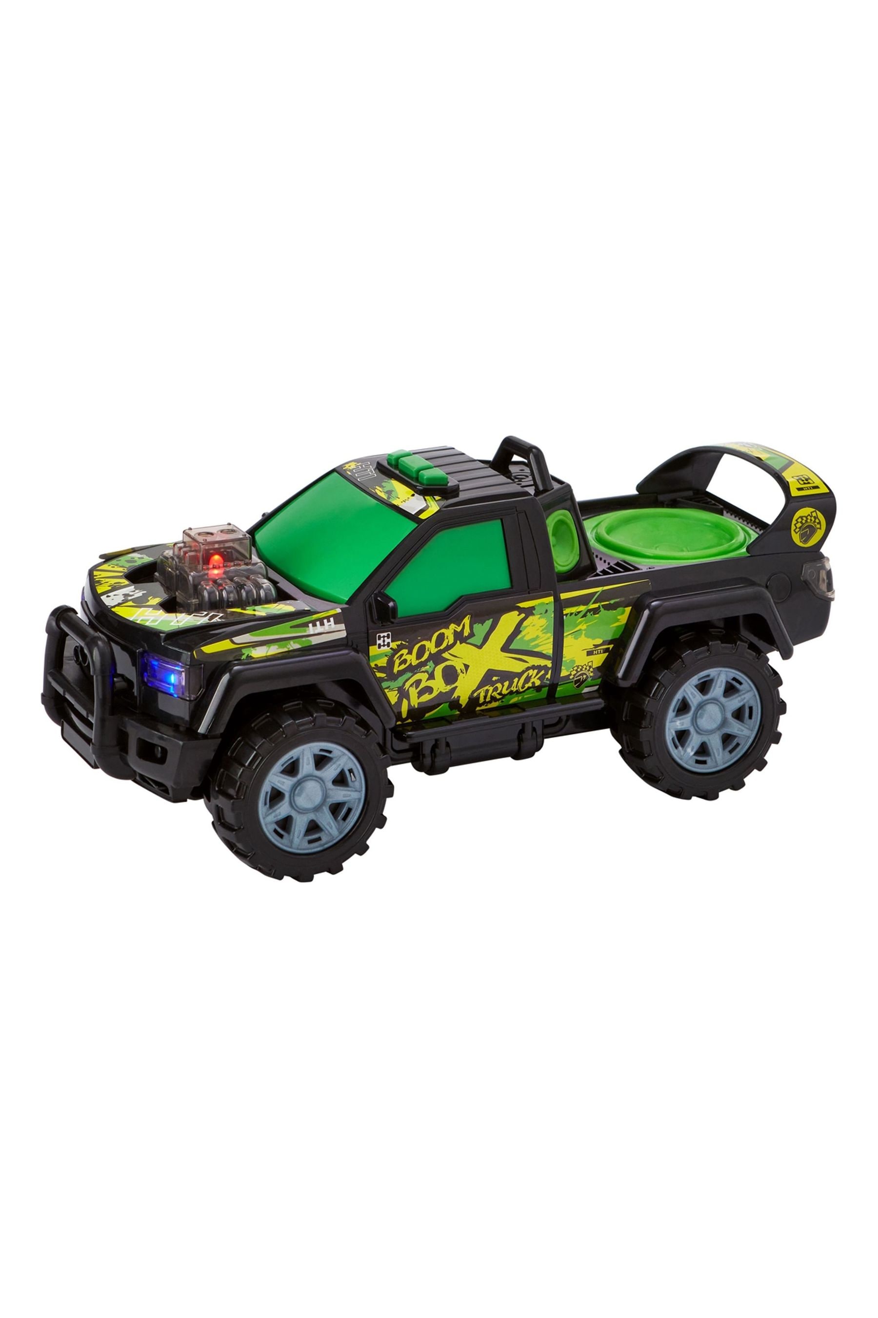 Remote control car that drives up walls hamleys new arrivals
