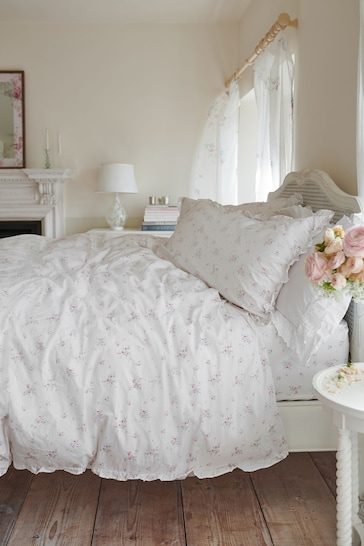 Shabby Chic by Rachel Ashwell® Floral Rosabelle Petite Ruffle Duvet Cover and Pillowcase Set