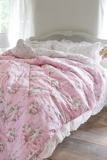 Shabby Chic by Rachel Ashwell® Pink Rose Blossom Lofty Bedspread