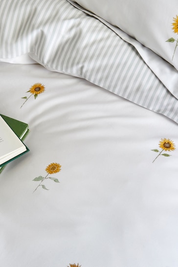 Sophie Allport White Sunflowers Duvet Cover and Pillowcase Set
