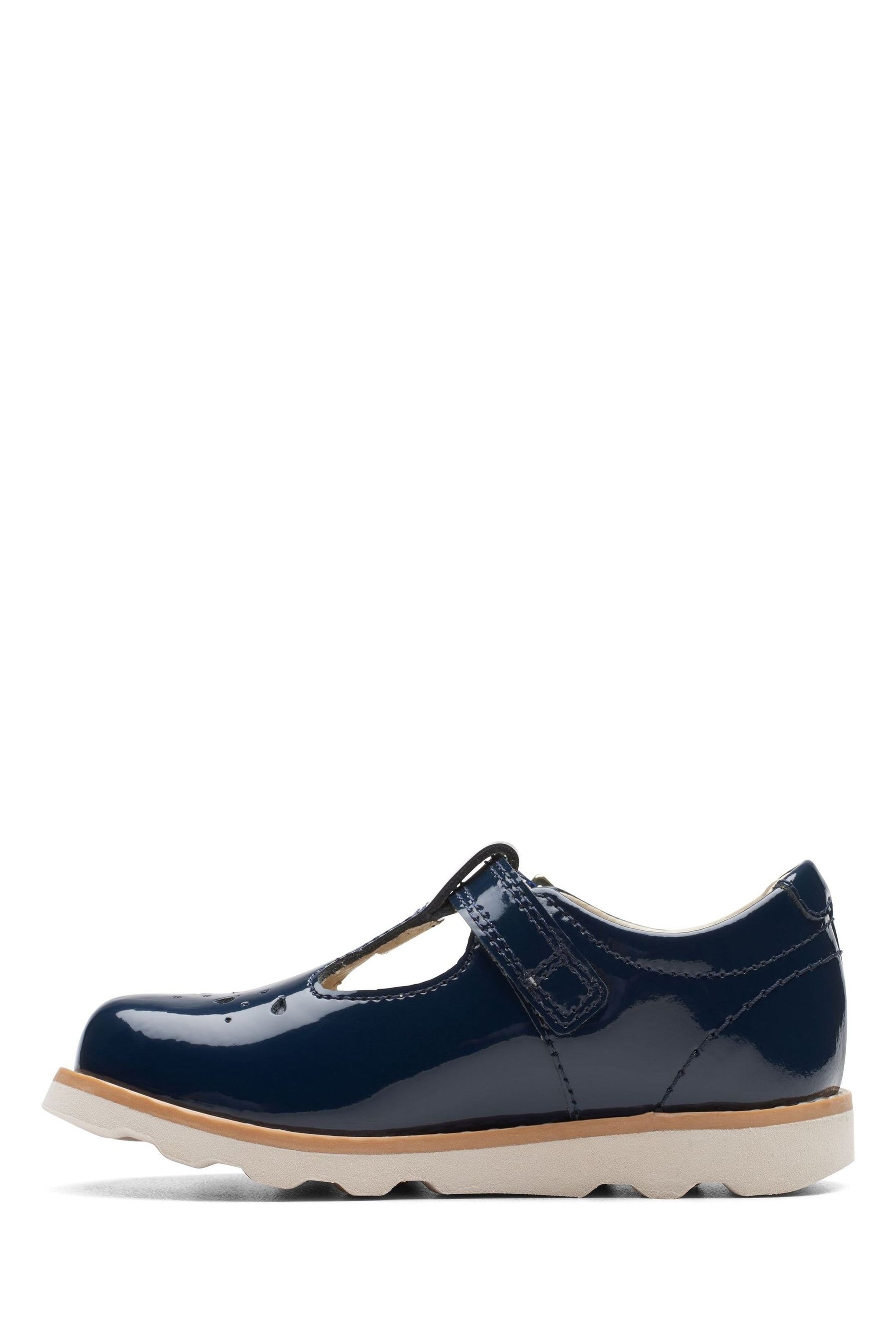 Clarks f hot sale fit