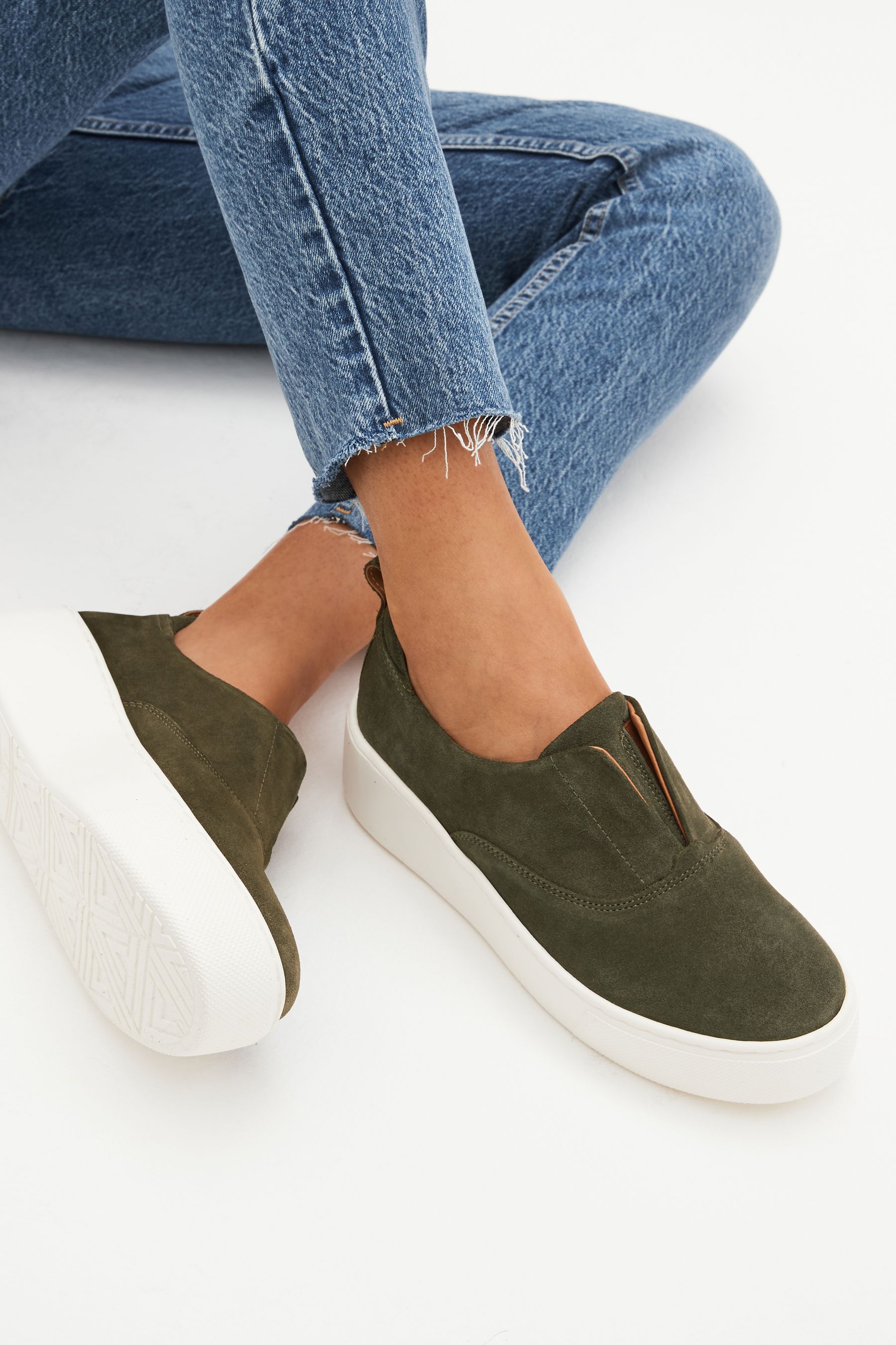 Buy Khaki Green Slip On Signature Forever Comfort Leather Chunky