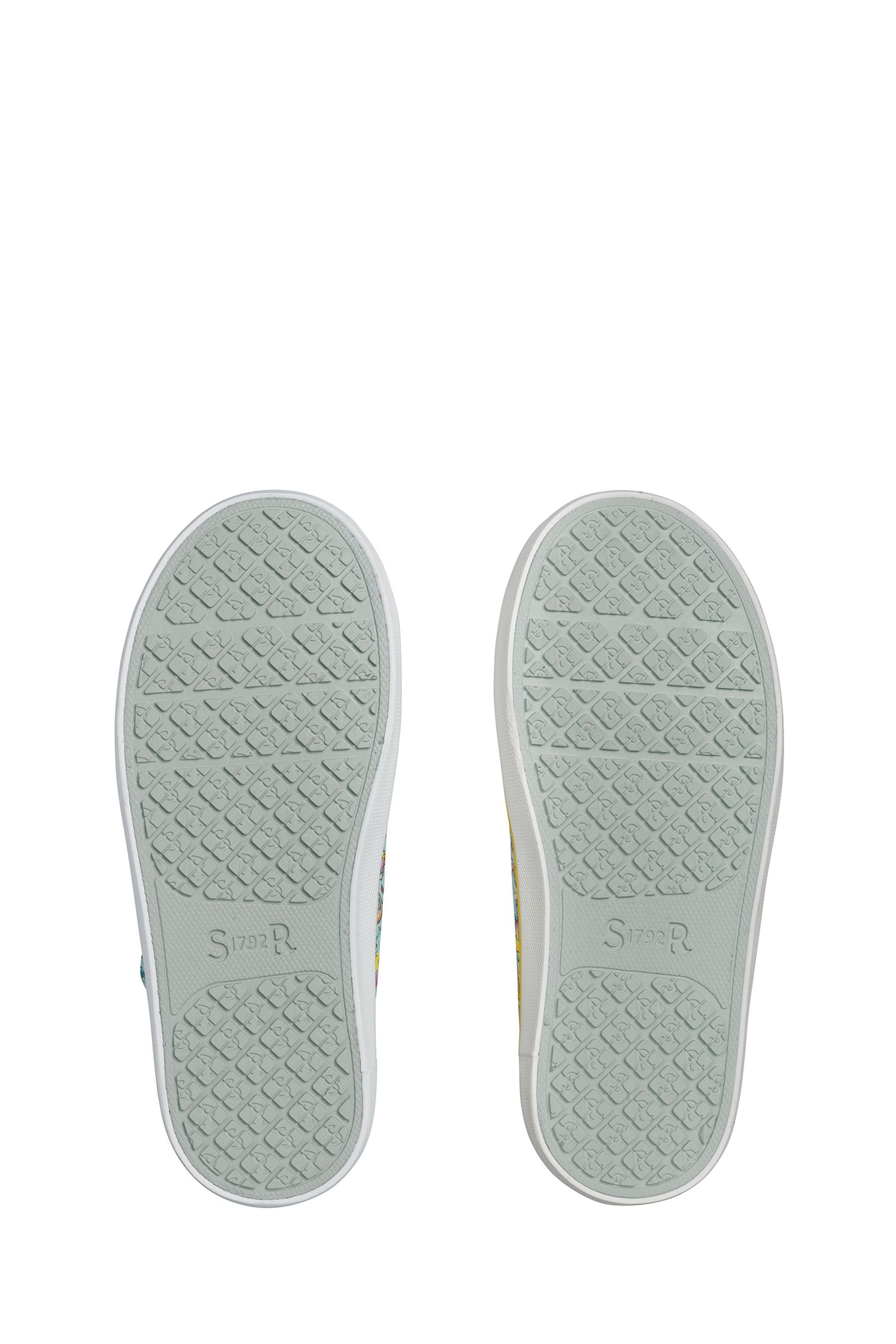 Snakeskin sales canvas shoes
