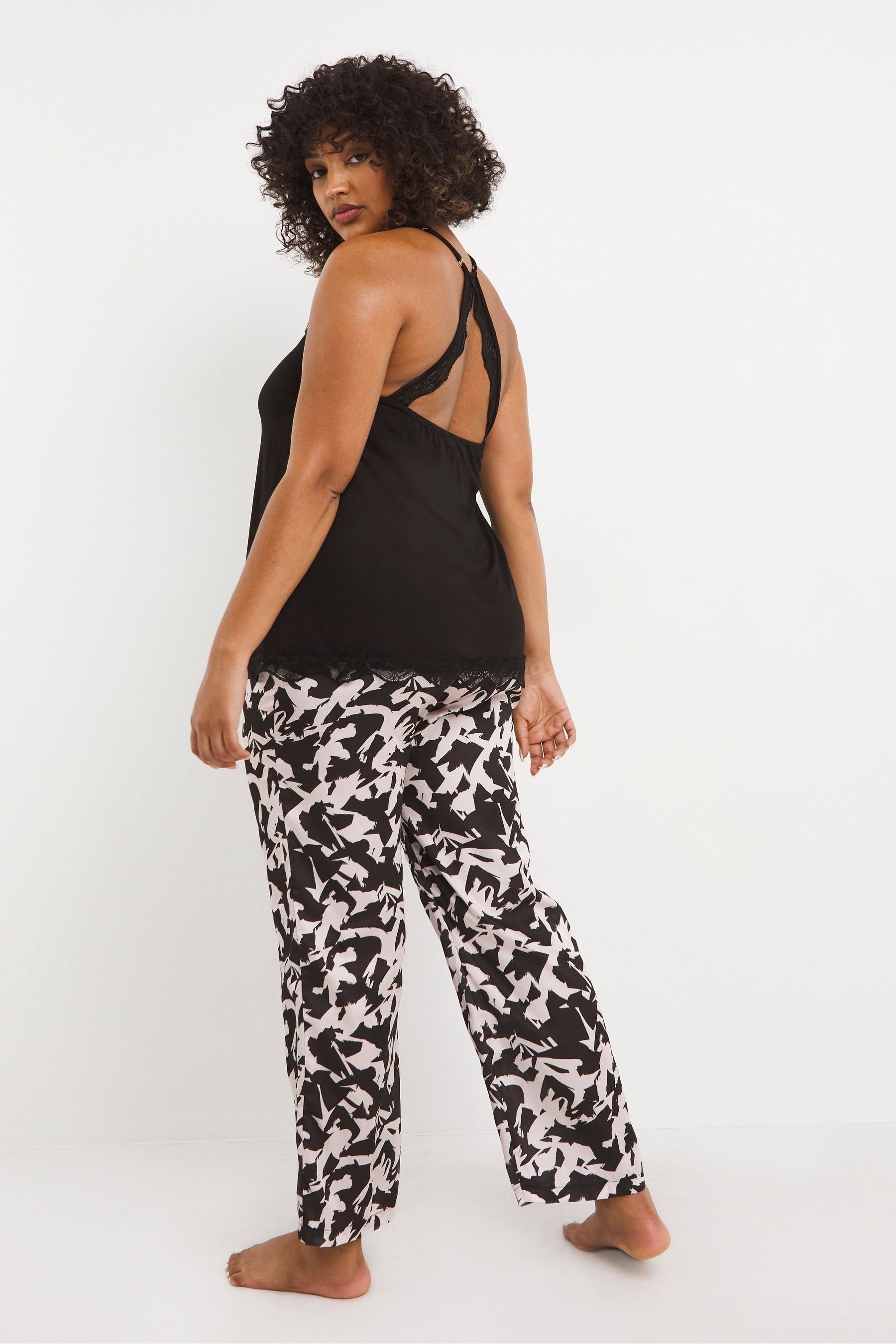 Secret support pyjamas shop